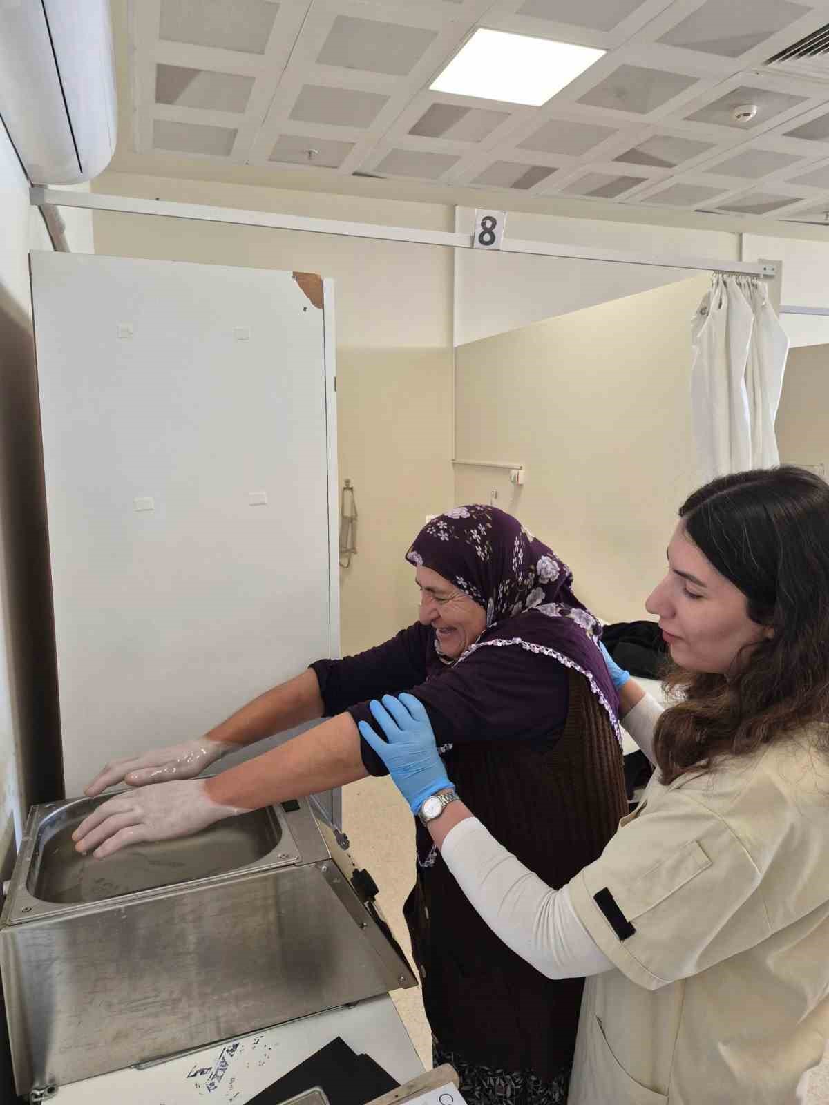 ÇİVRİL HASTANESİ’NE ÜÇ YENİ FİZİK TEDAVİ CİHAZI
