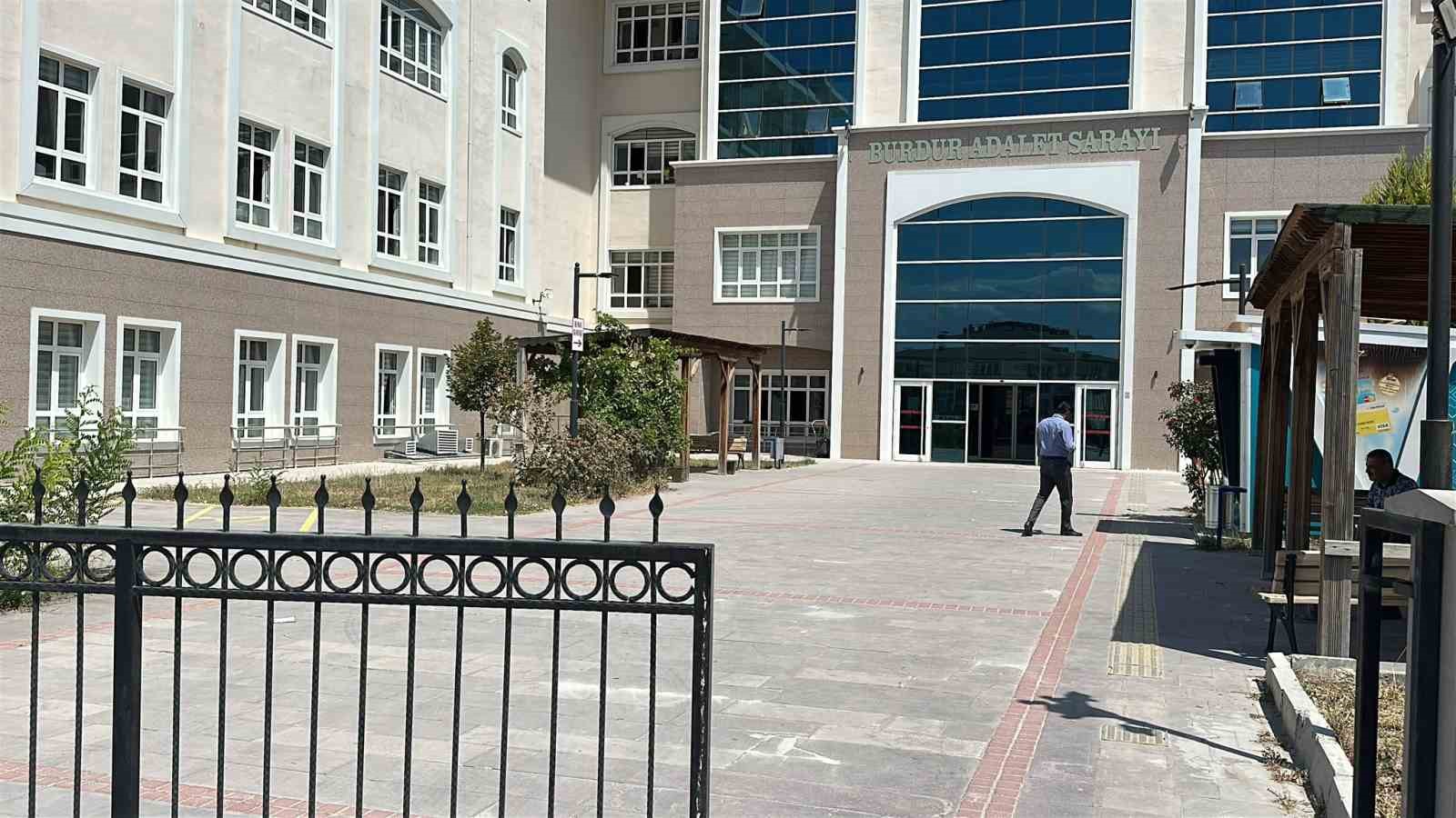 BURDUR ADLİYESİ