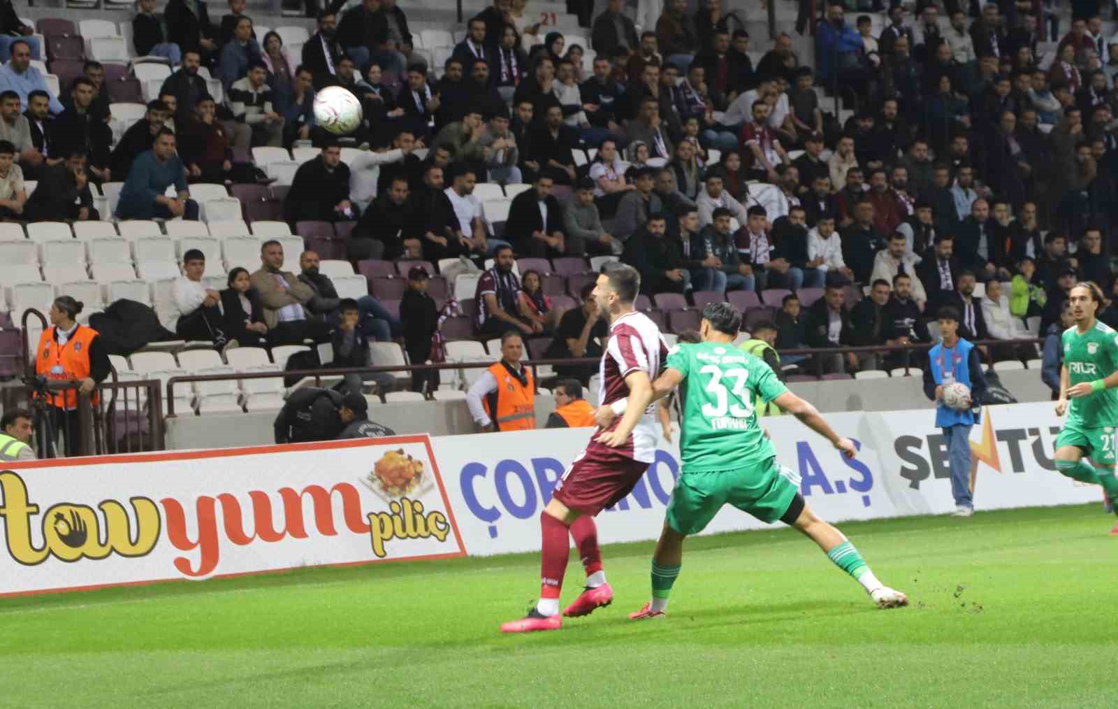 NESİNE 2. LİG: ELAZIĞSPOR: 3 – ARNAVUTKÖY BELEDİYESPOR: 0