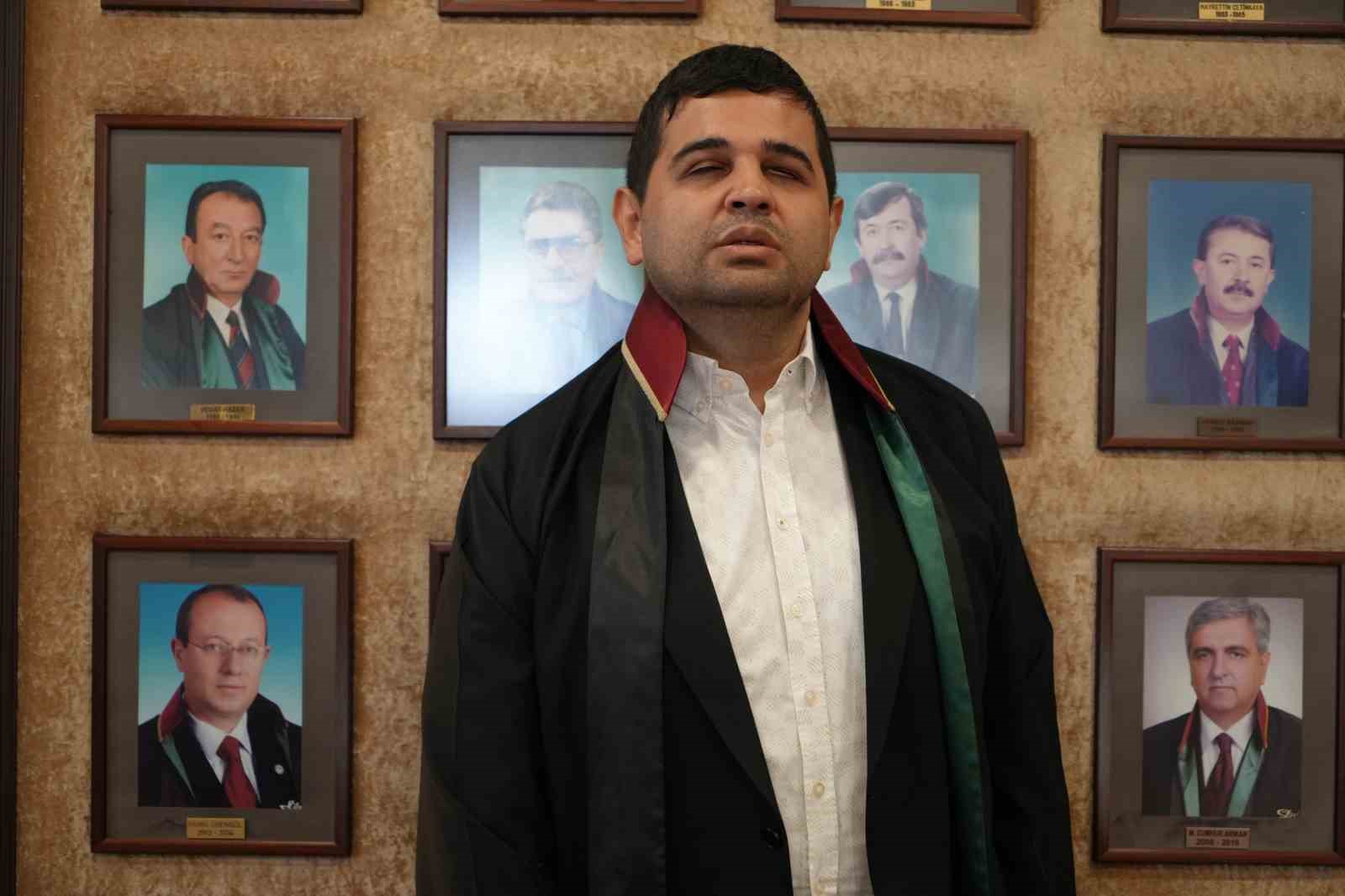 DOĞUŞTAN YÜZDE 90 GÖRME ENGELLİ AVUKAT MEHMET EMRE KALAYCI, KOCAELİ BAROSU 39. DÖNEM BAŞKANLIĞINA ADAY OLDU.