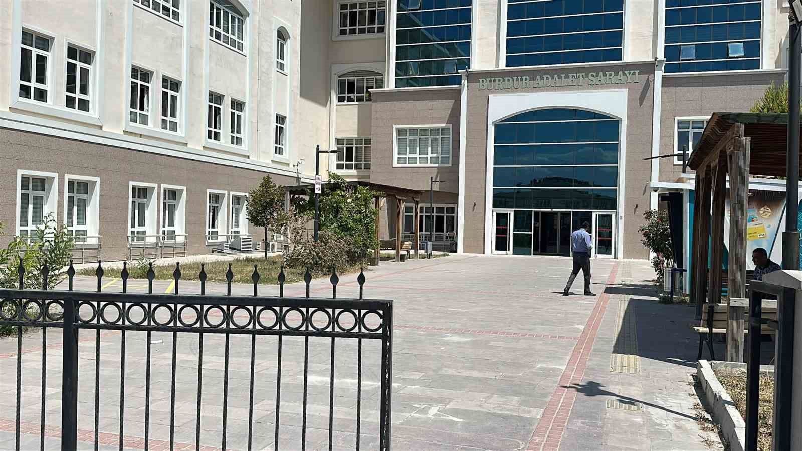 BURDUR ADLİYESİ