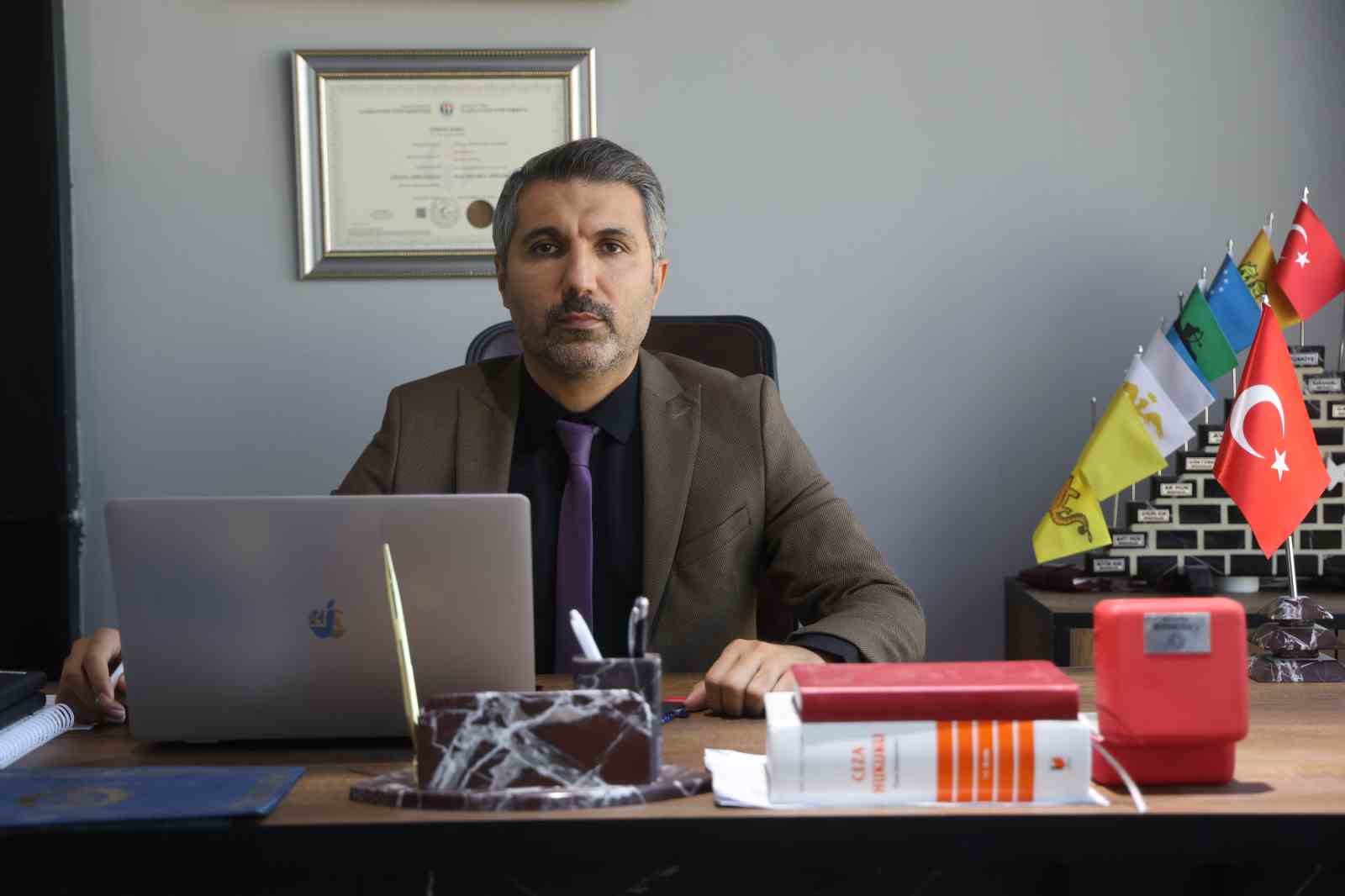AVUKAT FERHAT KARLI