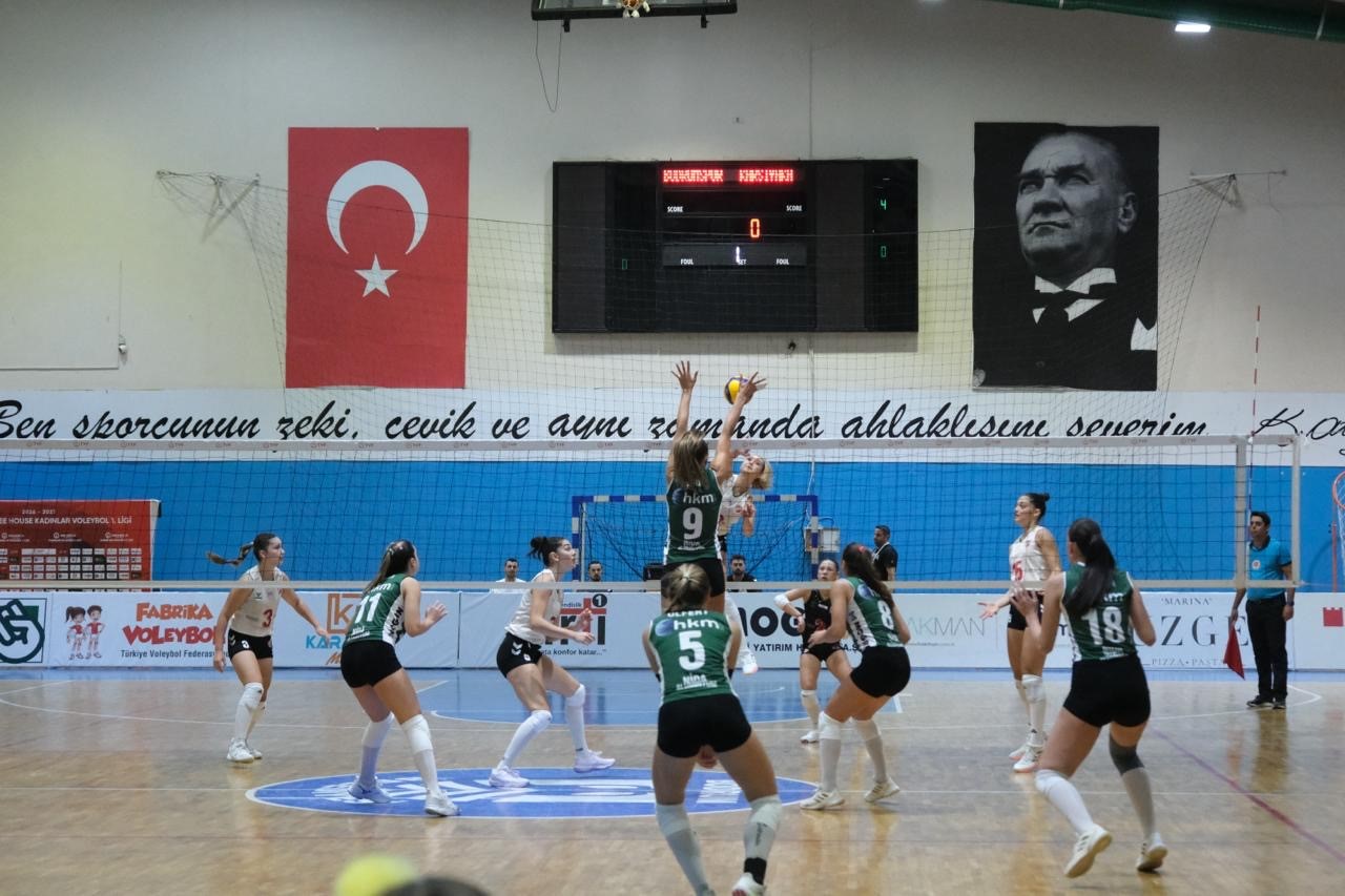 BODRUM’UN İNCİLERİ SEZONA KARŞIYAKA MAĞLUBİYETİYLE BAŞLADI