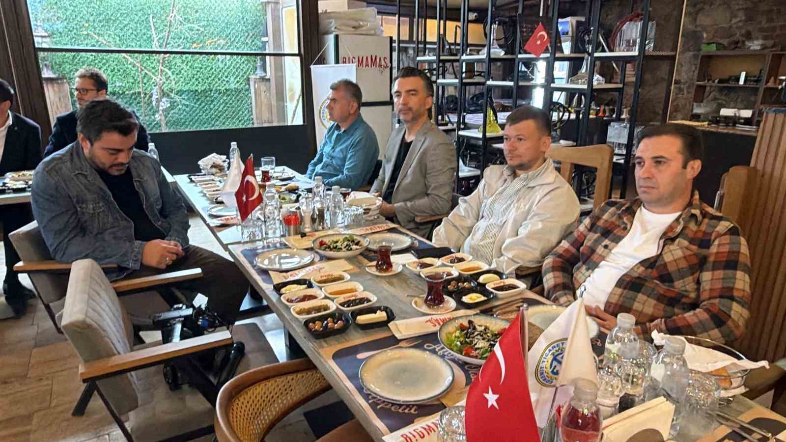 III. EDREMİT ZEYTİNYAĞI TADIM FESTİVALİ-FESTOLİVE'İN BASIN LANSMANI GÜRE'DE GERÇEKLEŞTİRİLDİ.