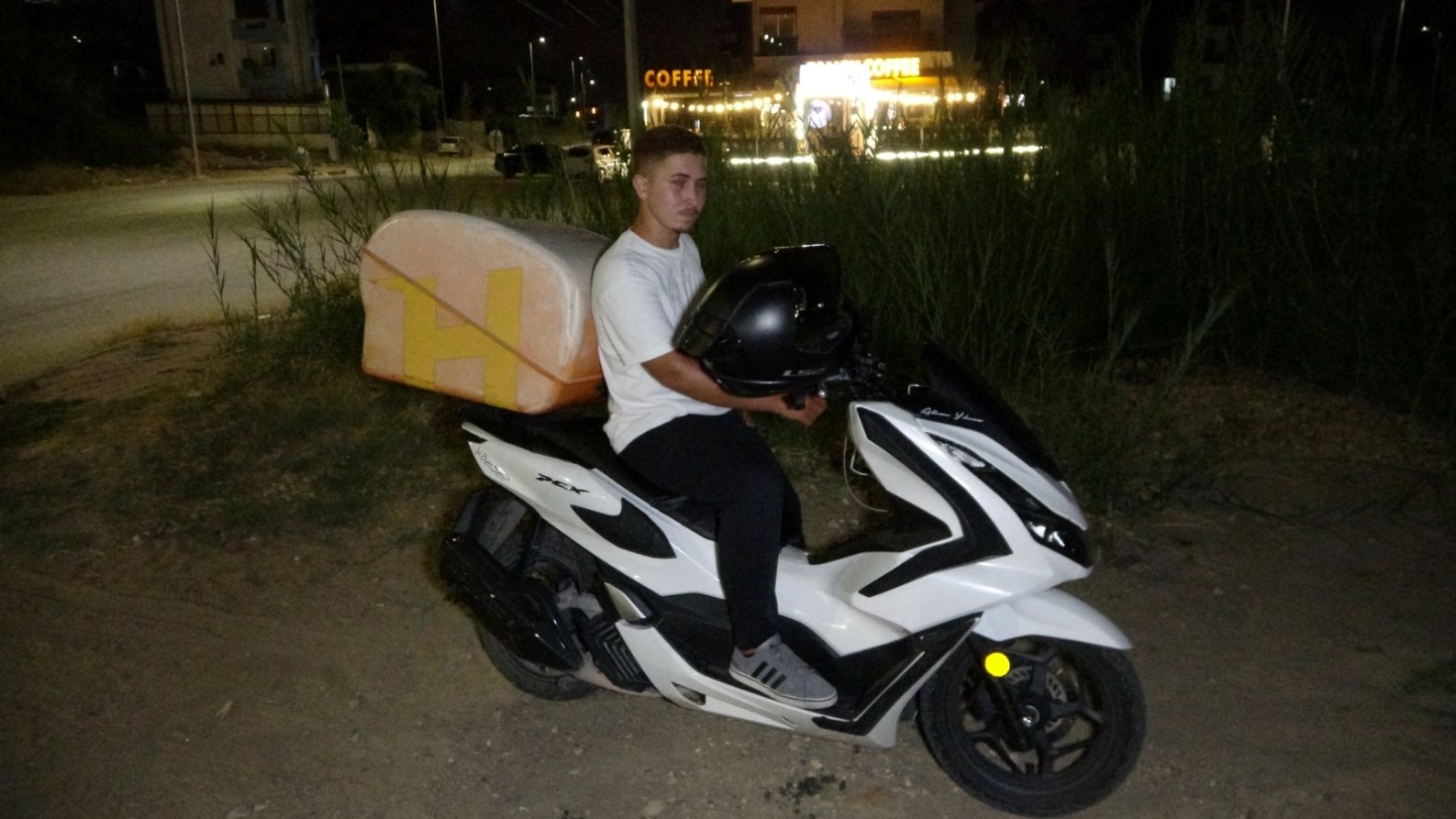 MOTOKURYE ALİCAN YILMAZ