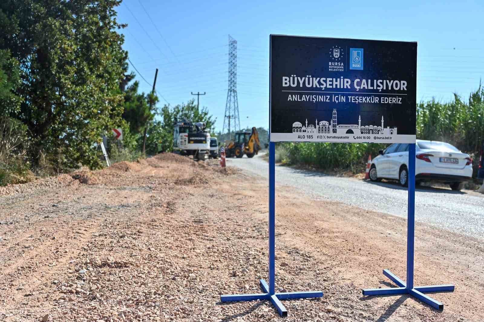 BURSA BÜYÜKŞEHİR BELEDİYESİ, İL GENELİNDE SÜRDÜRDÜĞÜ ALTYAPI AĞINI GÜÇLENDİRME ÇALIŞMALARI KAPSAMINDA OSMANGAZİ İLÇESİNDEKİ YENİ YERLEŞİM BÖLGELERİNDE KANALİZASYON İMALATINA BAŞLADI.