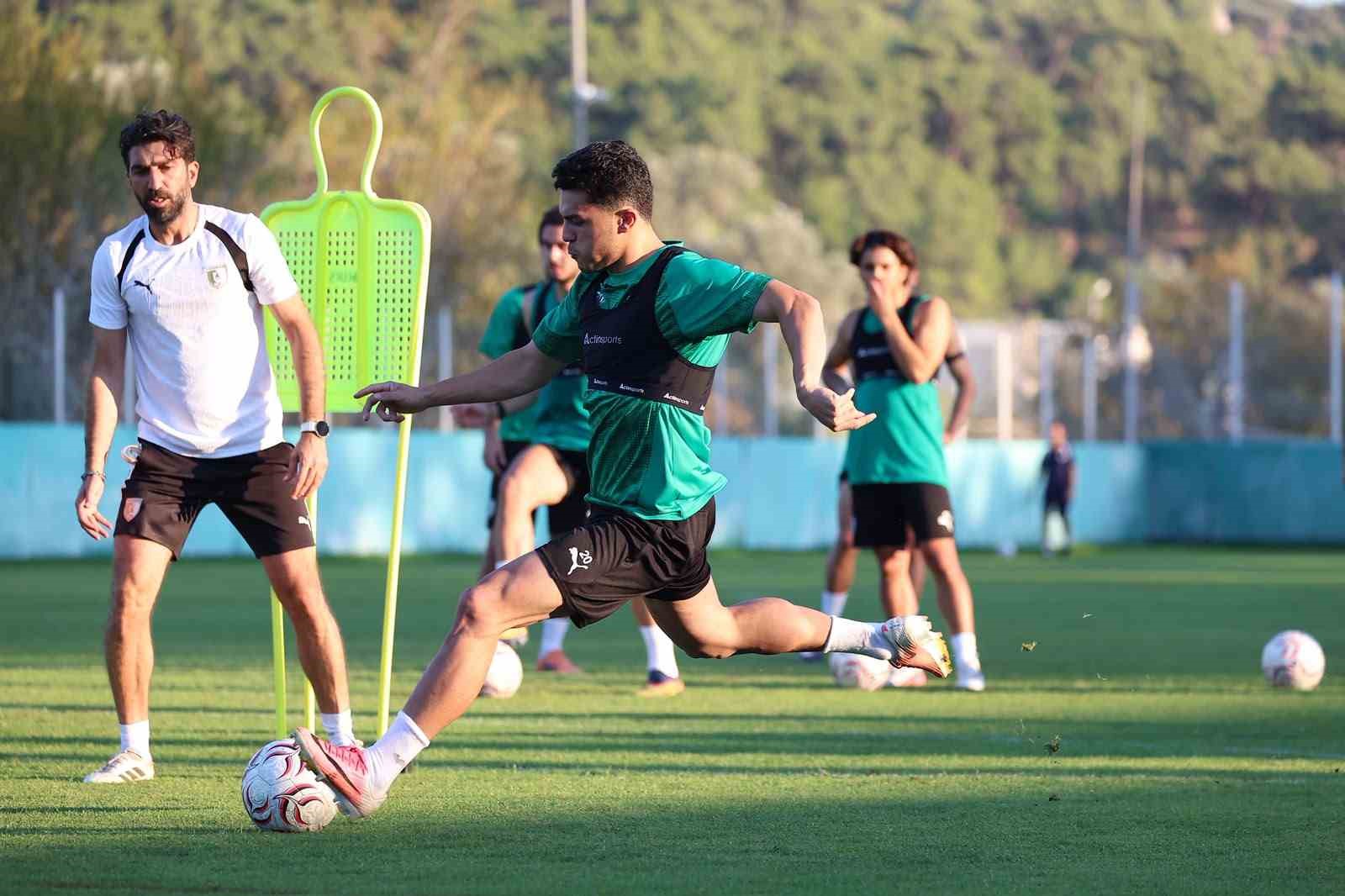 BODRUM FUTBOL KULÜBÜ, TRENDYOL 1. LİG 3. HAFTA MÜCADELESİNDE CUMARTESİ GÜNÜ SAHASINDA OYNAYACAĞI MUĞLASPOR MAÇI HAZIRLIKLARINA DEVAM EDİYOR.
