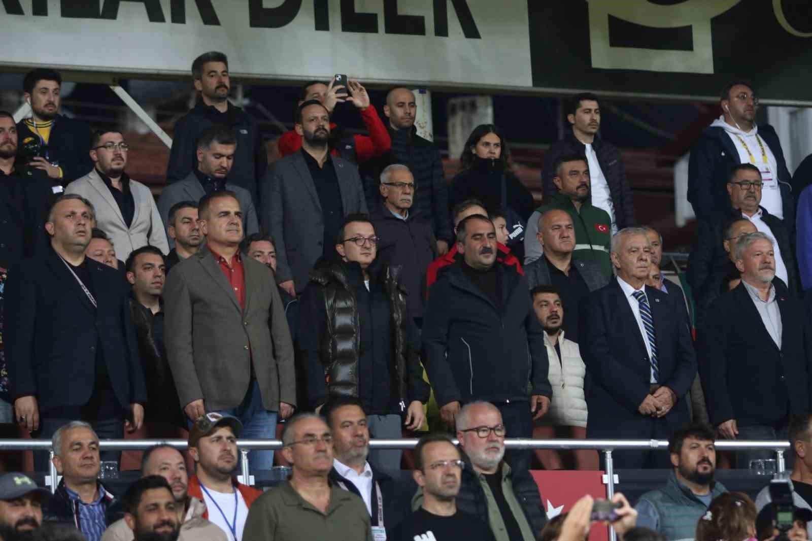 FETHİYESPOR, ANKARAGÜCÜ İLE 2-2 BERABERE KALDI