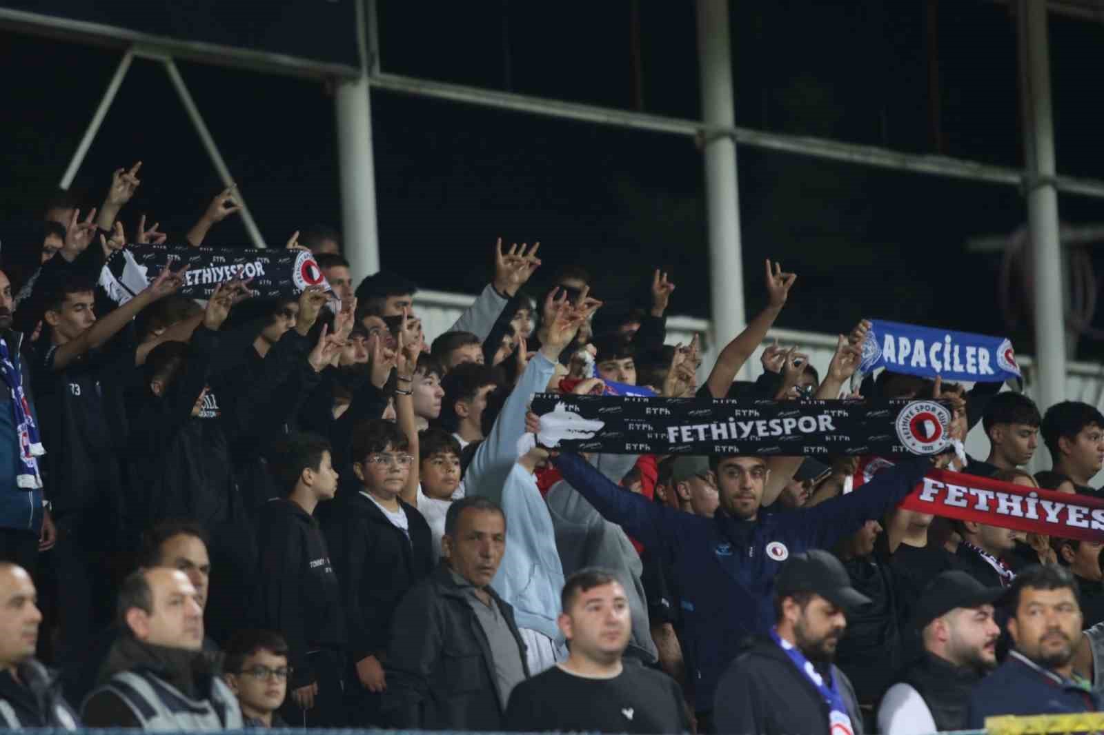 FETHİYESPOR, ANKARAGÜCÜ İLE 2-2 BERABERE KALDI