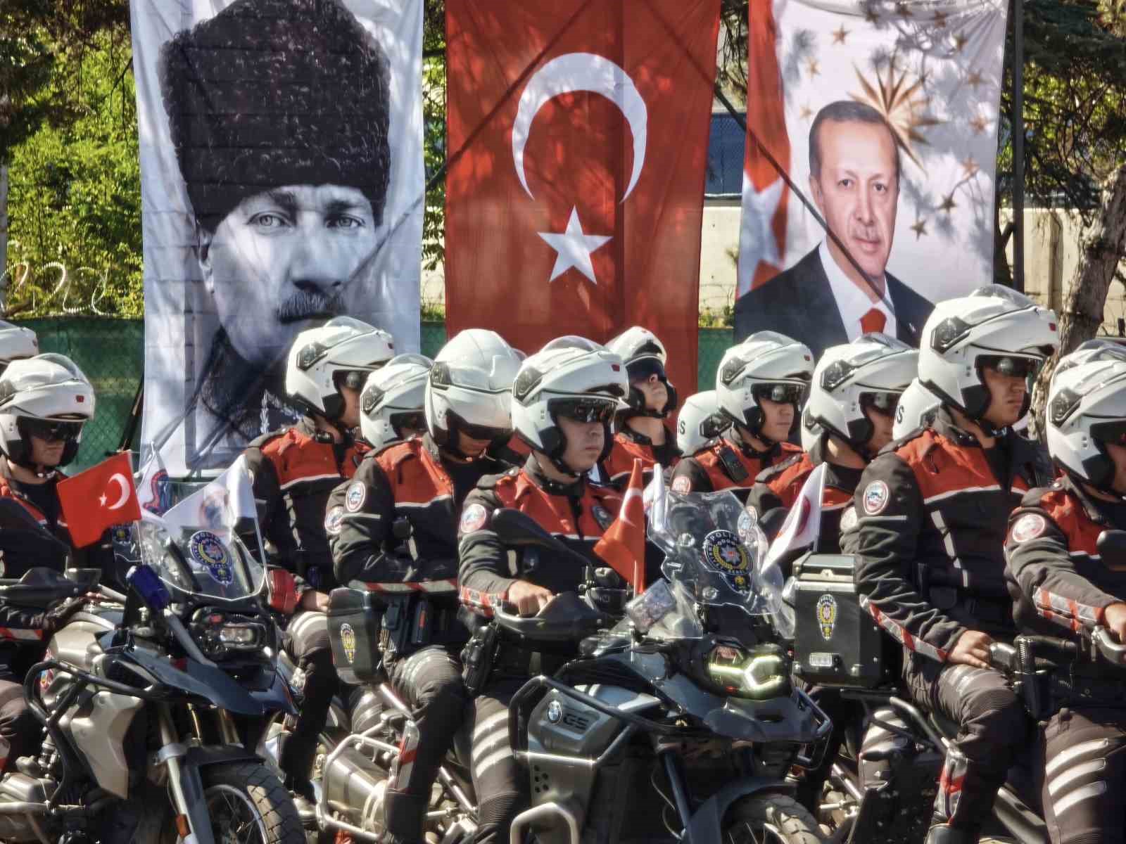 ANKARA İL EMNİYET MÜDÜRLÜĞÜ TARAFINDAN MOTOSİKLETLİ POLİS TİMLERİ'NİN MEZUNİYET TÖRENİ DÜZENLENDİ.