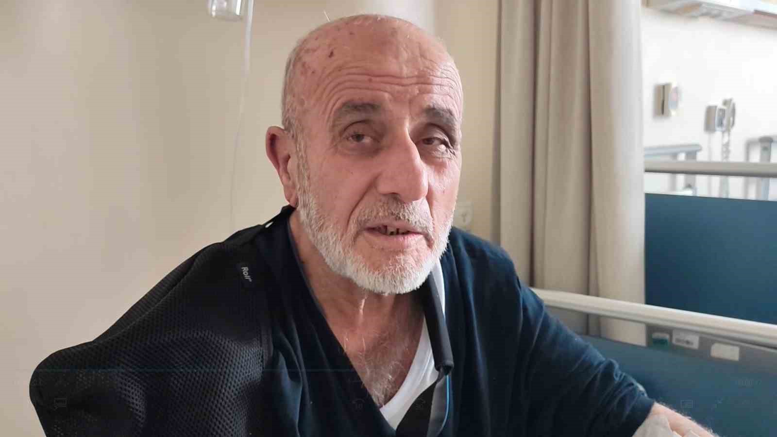 KAZADA EŞİNİ KAYBEDEN, KENDİSİ DE YARALANAN 76 YAŞINDAKİ SÜLEYMAN ERYILMAZ, OTOBÜSÜN AKHİSAR SAPAĞINI GEÇTİKTEN SONRA GERİ MANEVRA YAPTIĞINI, BU SIRADA ARKADAN GELEN ÇEKİCİNİN OTOBÜSE ÇARPTIĞINI SÖYLEDİ.