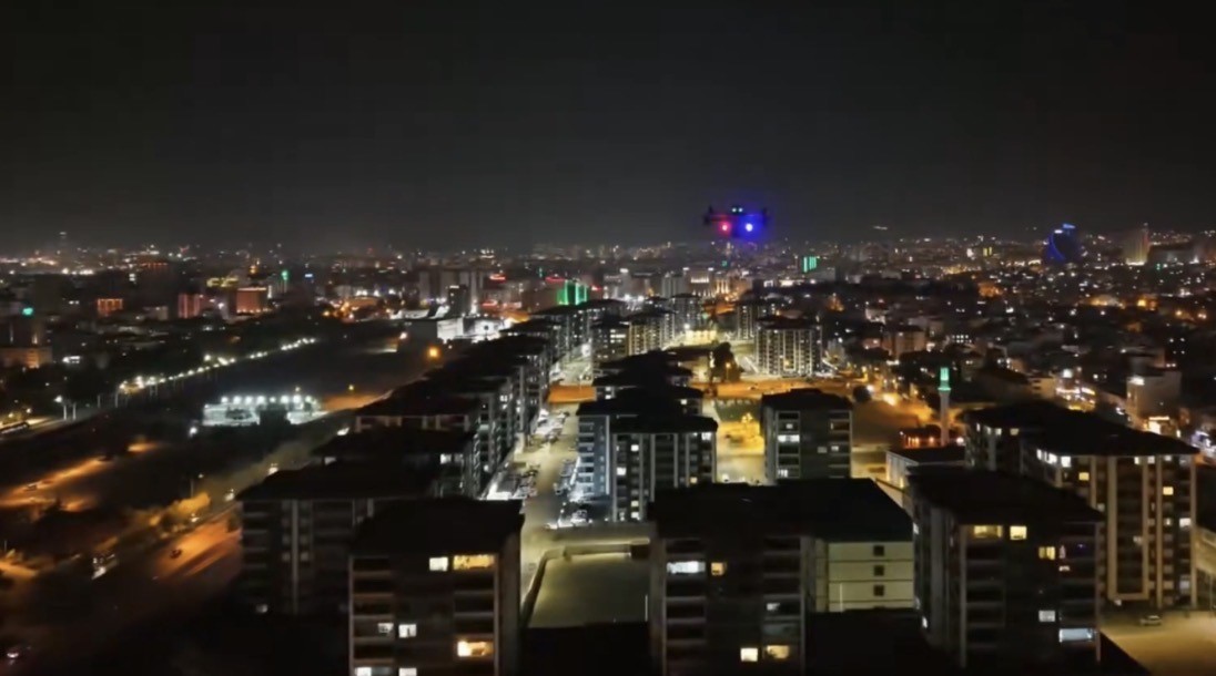 GAZİANTEP’TE KENTİN HUZUR VE GÜVENİ İÇİN SON TEKNOLOJİ 36 ADET DRON İLE HAVADAN DENETİM YAPILIYOR.