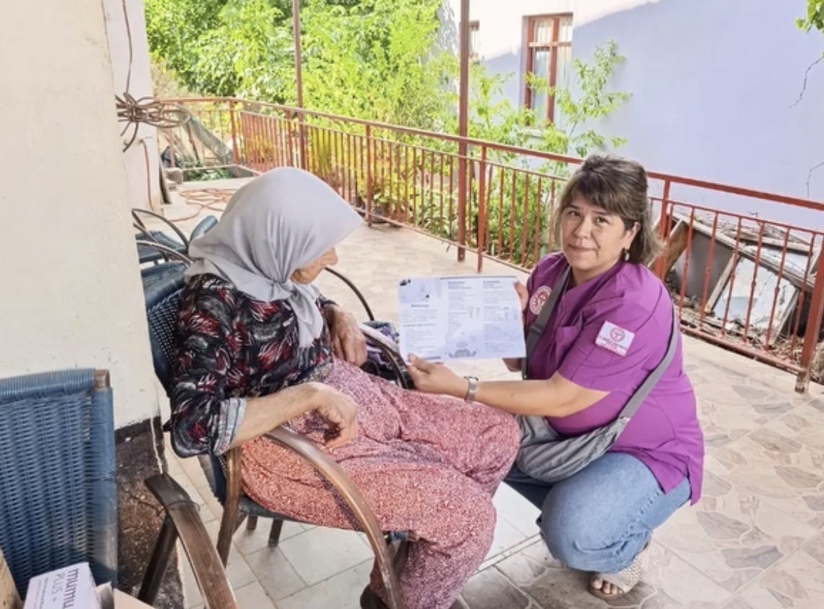ALZHEİMER HAFTASI’NDA GAZİPAŞA’DA ANLAMLI ZİYARET