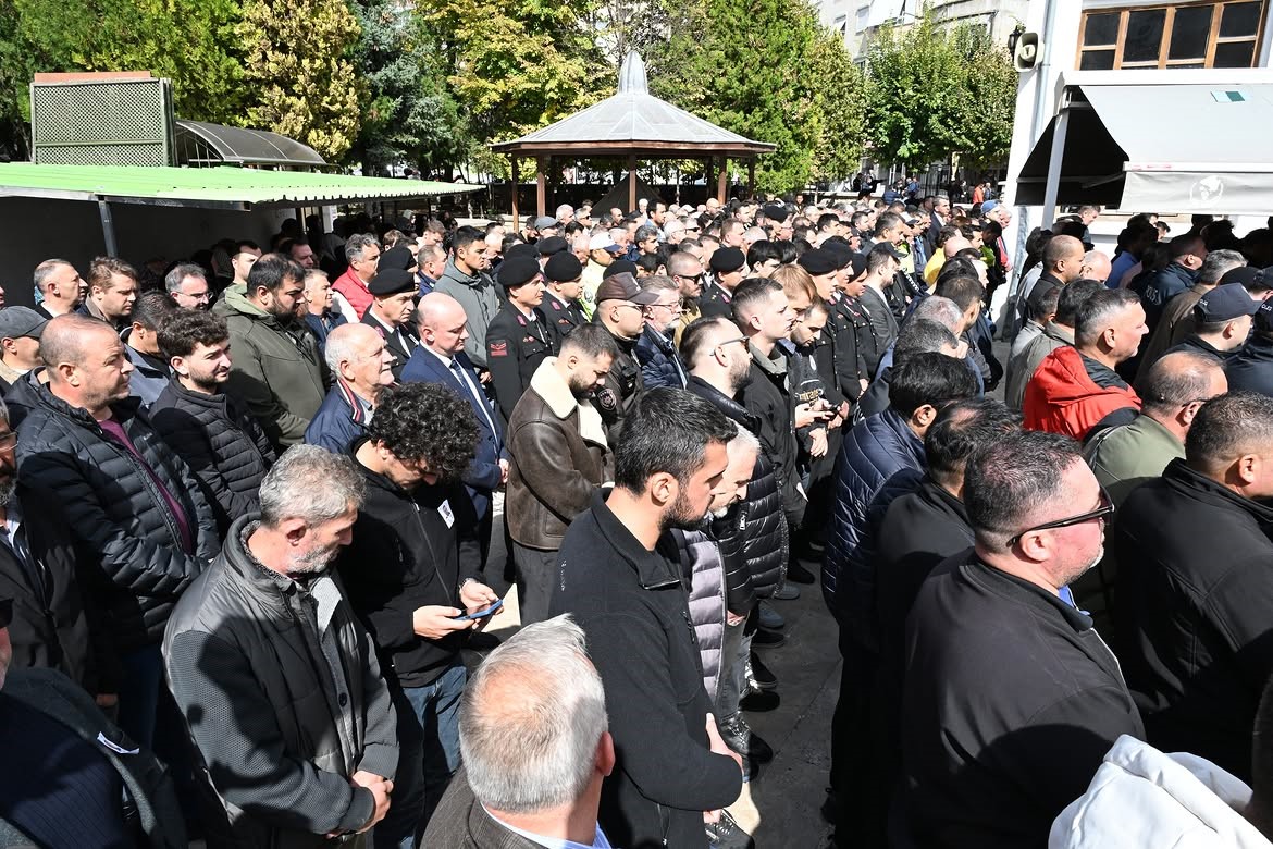 KIRKLARELİ EMNİYET MÜDÜRLÜĞÜ PERSONELİ METE KAPANCI SON YOLCULUĞUNA UĞURLANDI