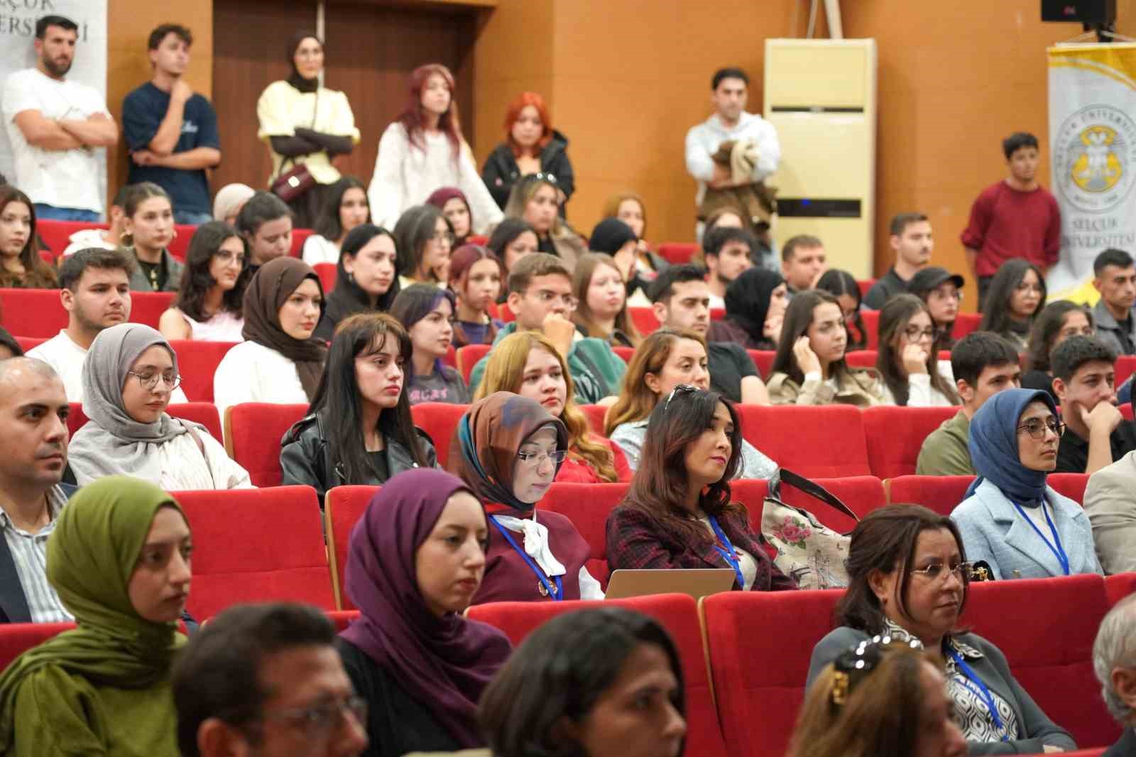 BARTIN ÜNİVERSİTESİ (BARÜ) İLE SELÇUK ÜNİVERSİTESİ İŞ BİRLİĞİYLE DÜZENLENEN 6. ULUSLARARASI DİL VE ÇEVİRİBİLİM KONGRESİ'NDE YAPAY ZEKÂNIN ÇEVİRİ SÜREÇLERİNE ETKİSİ, SÖZLÜ ÇEVİRİ UYGULAMALARI, MAKİNE ÇEVİRİSİ VE ÇEVİRİBİLİMİN GELECEĞİ ELE ALINACAK.