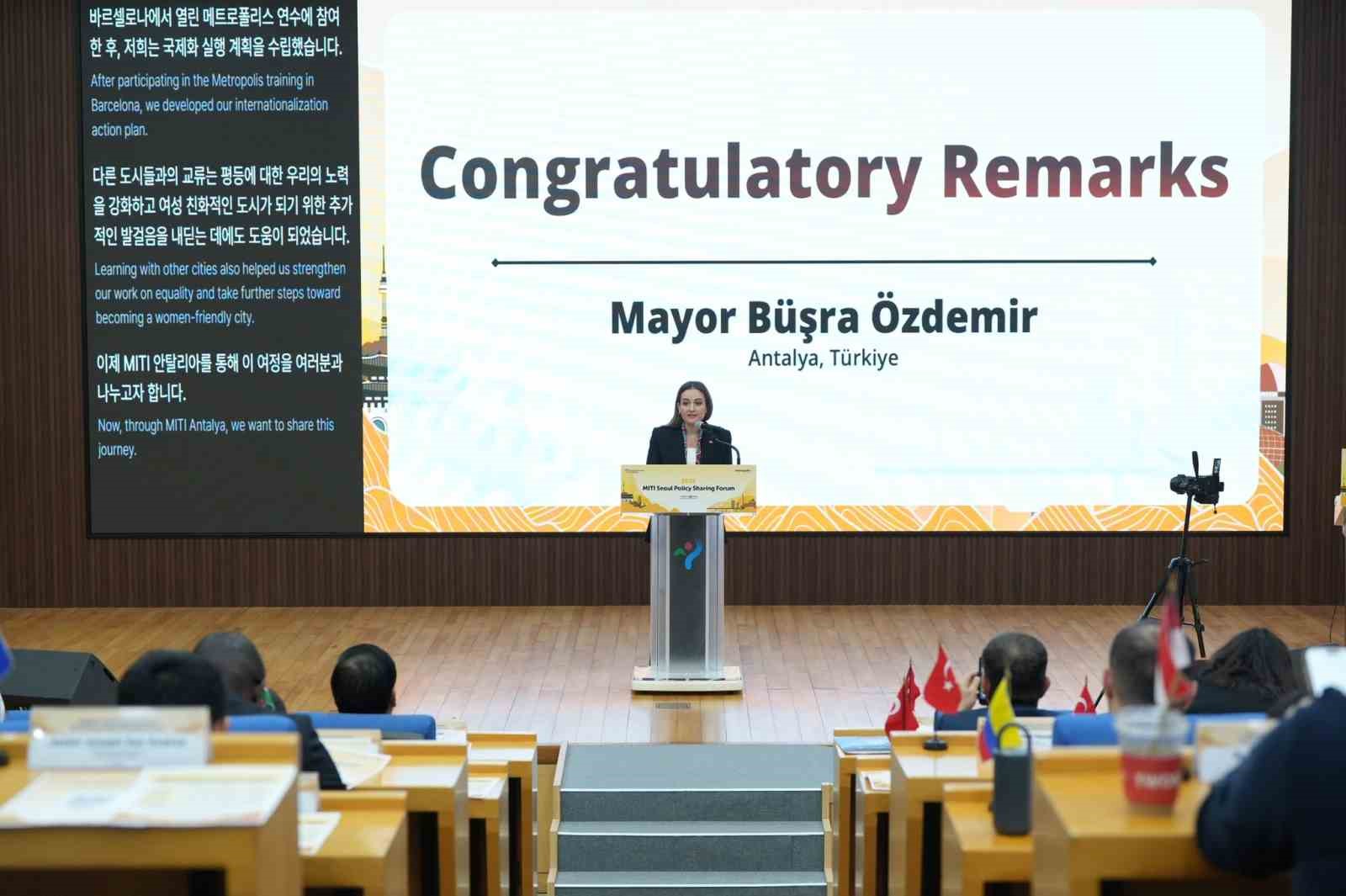 ANTALYA BÜYÜKŞEHİR BELEDİYESİ BAŞKAN VEKİLİ BÜŞRA ÖZDEMİR, GÜNEY KORE’NİN BAŞKENTİ SEUL’DE DÜZENLENEN SEOUL SMART LİFE WEEK’E KATILDI.
