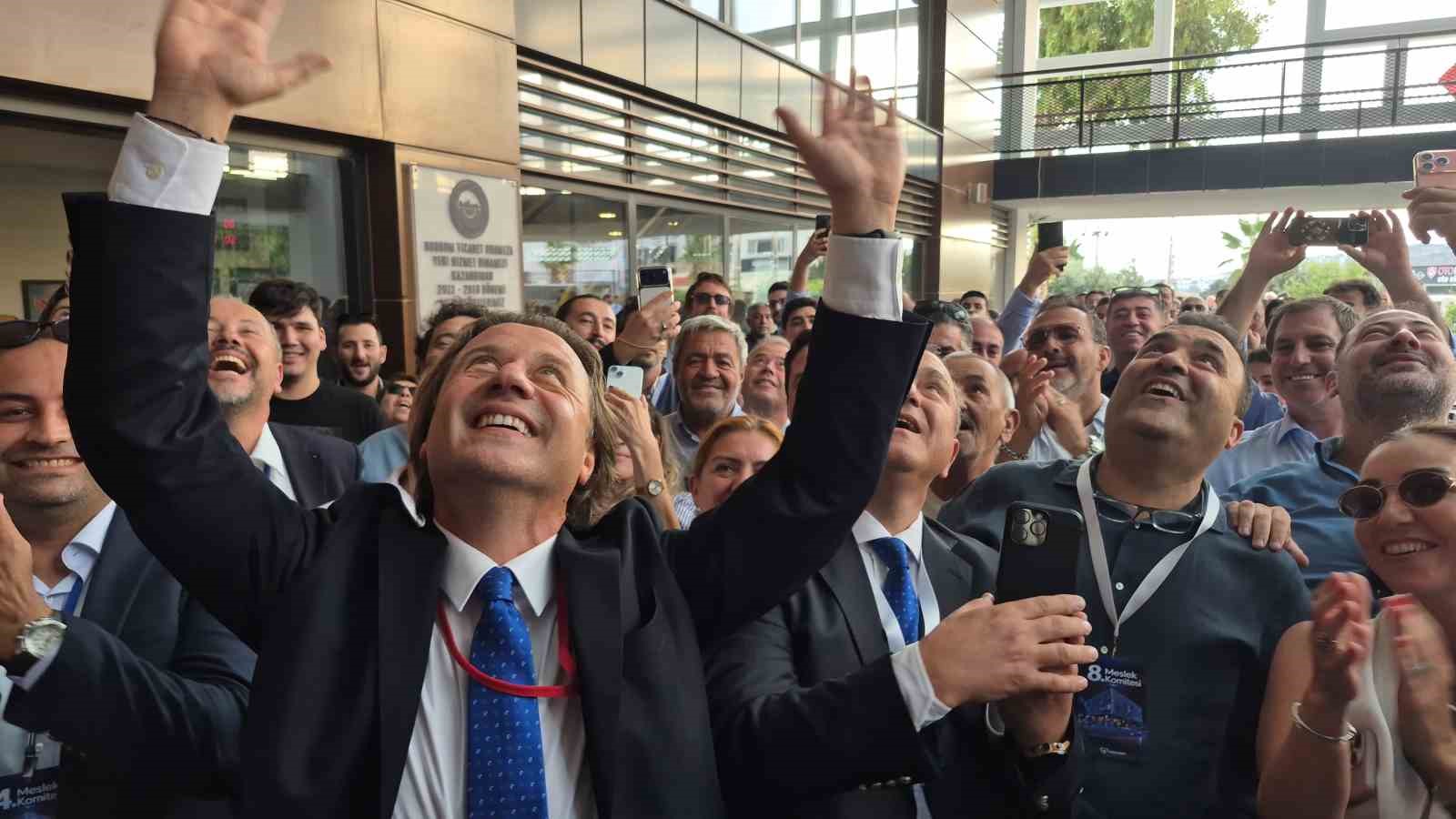 BODTO'DA SEÇİMİ MAVİ EKİP KAZANDI