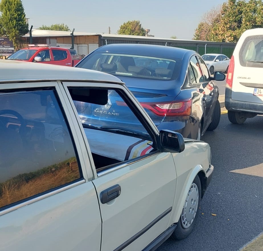 AYDIN’DA 8 ARAÇLI ZİNCİRLEME TRAFİK KAZASI