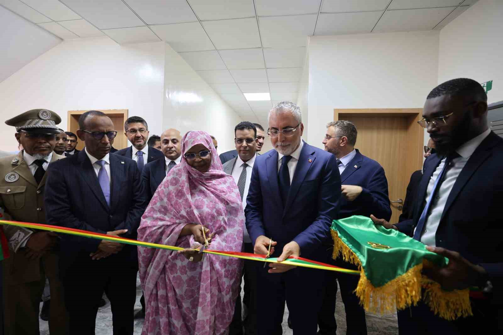 BAKAN IŞIKHAN, MORİTANYA'DA TOKSİKOLOJİ VE ÖLÇÜM LABORATUVARLARI'NIN AÇILIŞINI GERÇEKLEŞTİRDİ