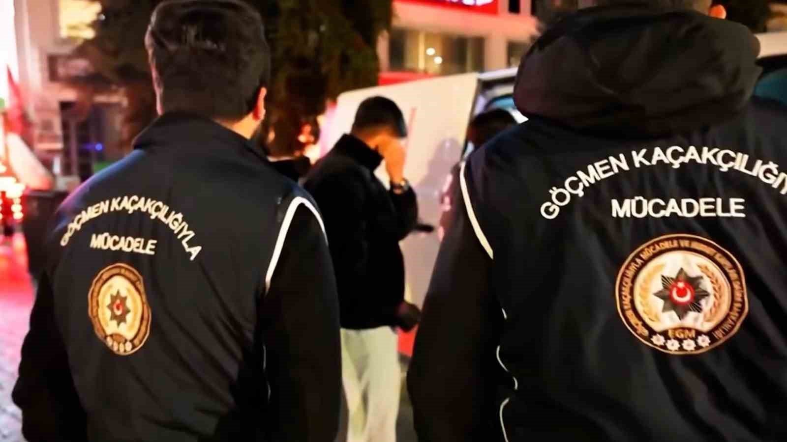 BOLU'DA, POLİS VE JANDARMA EKİPLERİNİN BİR HAFTALIK DENETİM VE OPERASYONLARINDA GÖZALTINA ALINAN 188 ŞÜPHELİDEN 21'İ TUTUKLANDI.