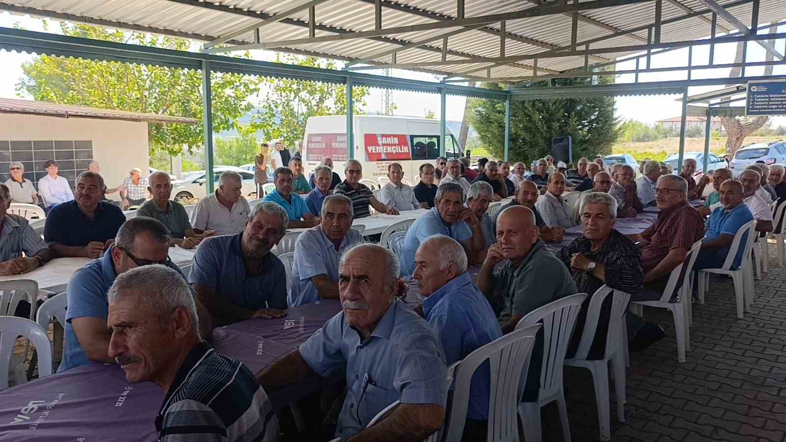 AÇILIŞIN ARDINDAN KATILIMCILARA YEMEK İKRAMINDA BULUNULDU