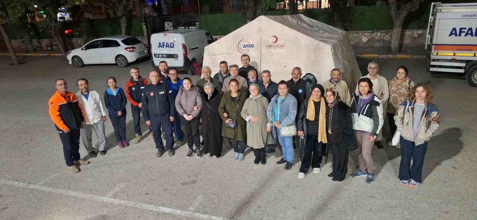 ESKİŞEHİR AFET VE ACİL DURUM YÖNETİMİ İL MÜDÜRLÜĞÜ (AFAD) EKİPLERİNCE MAHALLE BAZLI AFET EĞİTİMİ GERÇEKLEŞTİRİLDİ.