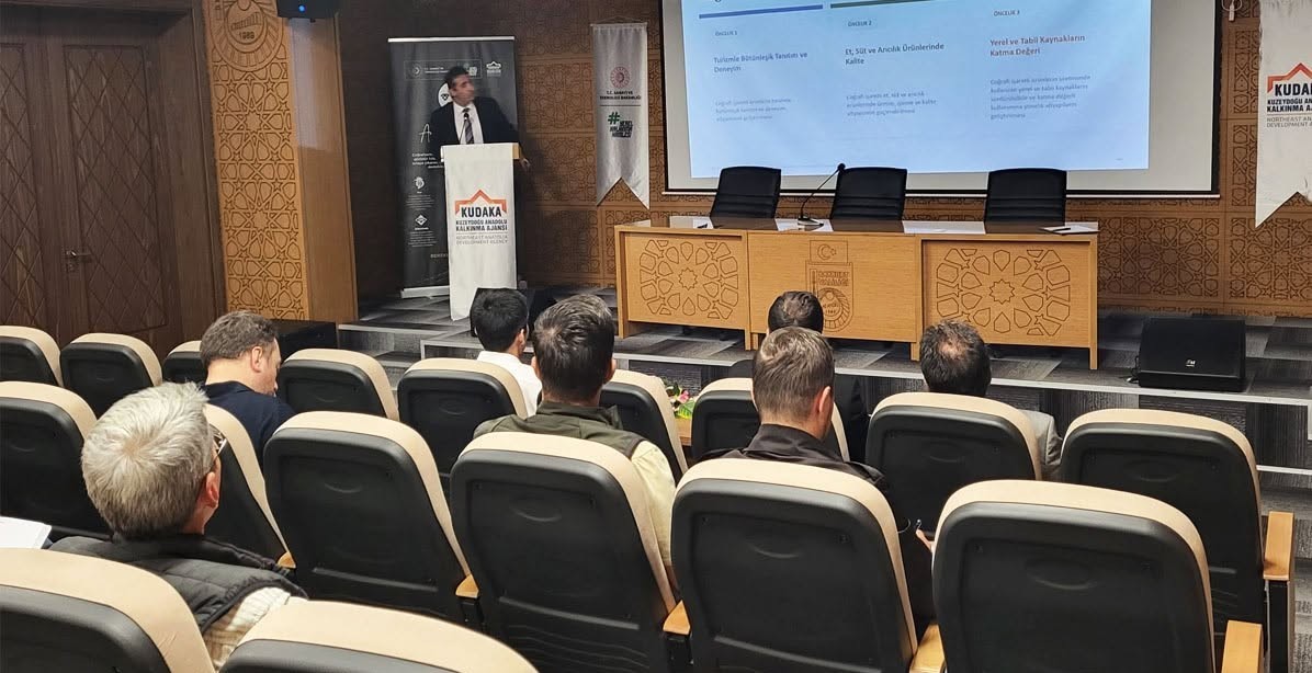 KUZEYDOĞU ANADOLU KALKINMA AJANSI (KUDAKA), ERZURUM, ERZİNCAN VE BAYBURT’TAKİ COĞRAFİ İŞARETLİ ÜRÜNLERİN EKONOMİYE KAZANDIRILMASI AMACIYLA BAŞLATTIĞI "ANADOLUDAKİLER COĞRAFİ İŞARETLİ ÜRÜNLERİN ÜRETİMİ VE TANITIMI MALİ DESTEK PROGRAMI" KAPSAMINDA BÖLGEDEKİ BİLGİLENDİRME VE TANITIM TOPLANTILARINI TAMAMLADI. PROGRAM KAPSAMINDA PROJELERE 10 MİLYON TL'YE KADAR MALİ DESTEK SAĞLANACAK.