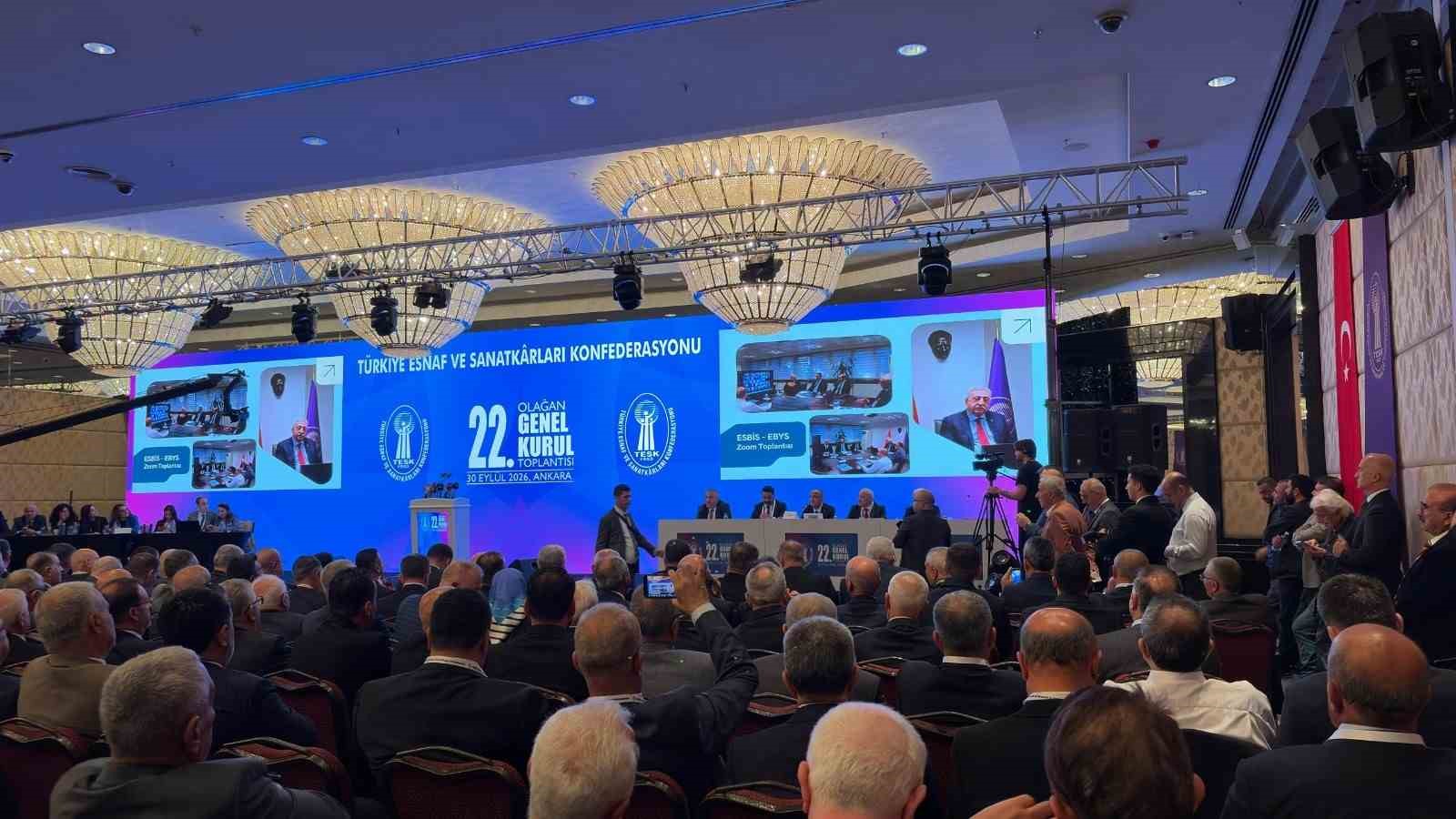 TÜRKİYE ESNAF VE SANATKARLARI KONFEDERASYONU (TESK) 22. OLAĞAN GENEL KURULU SONUCU TÜRKİYE ŞOFÖRLER VE OTOMOBİLCİLER FEDERASYONU (TŞOF) GENEL BAŞKANI MEHMET YİĞİNER, TESK GENEL BAŞKANI OLDU.