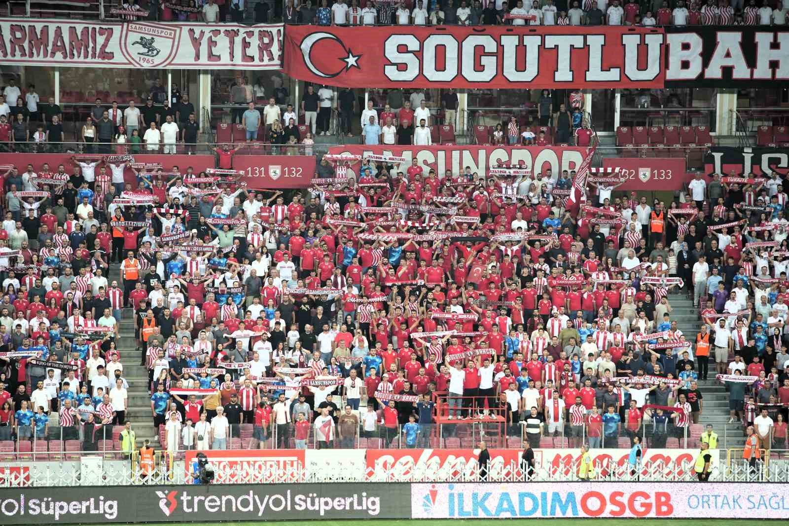 SAMSUNSPOR - GÖZTEPE MAÇININ İLK 15 DAKİKASINDAN KARELER.