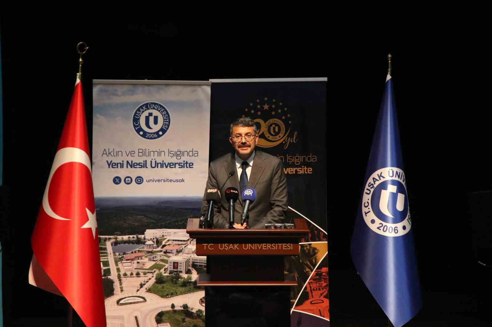 İÇİŞLERİ BAKAN YARDIMCISI ALİ ÇELİK.
