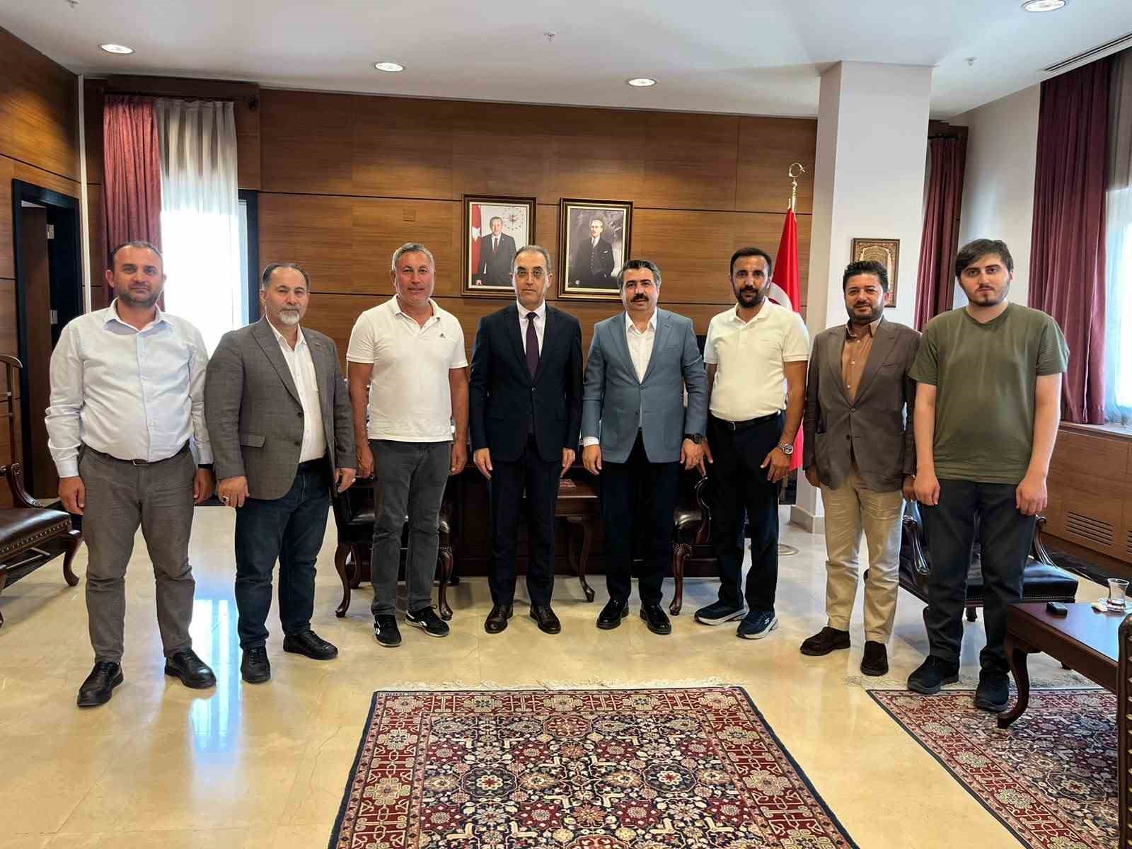 YILDIRIM BELEDİYE BAŞKANI OKTAY YILMAZ; GÖNÜL COĞRAFYASIYLA KÜLTÜREL VE KARDEŞLİK BAĞLARININ GÜÇLENDİRİLMESİNE YÖNELİK ÇALIŞMALARINI SÜRDÜRÜYOR.