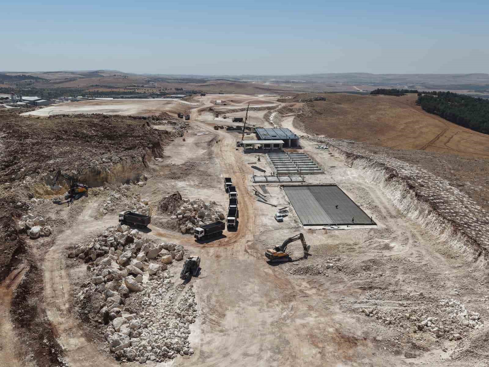 YILMAZ ADRENA PARK’TA ÇALIŞMALARI İNCELEDİ