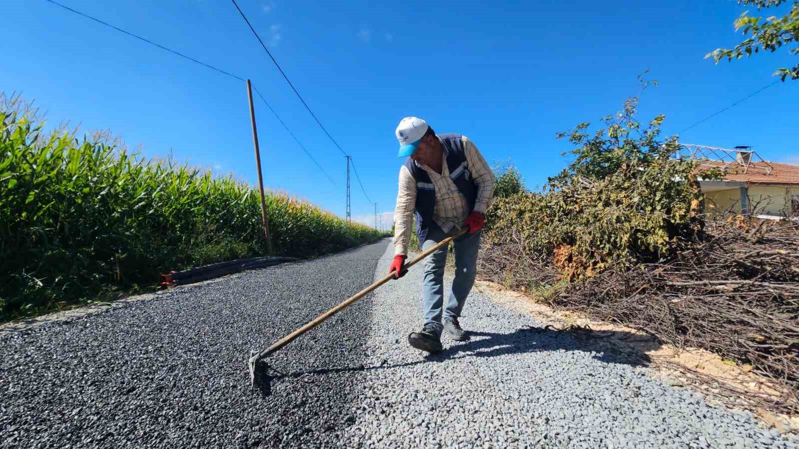 BATTALGAZİ BELEDİYESİ’NDEN KADIÇAYIRI MAHALLESİ’NE 4 KİLOMETRELİK İKİNCİ KAT SATHİ ASFALT