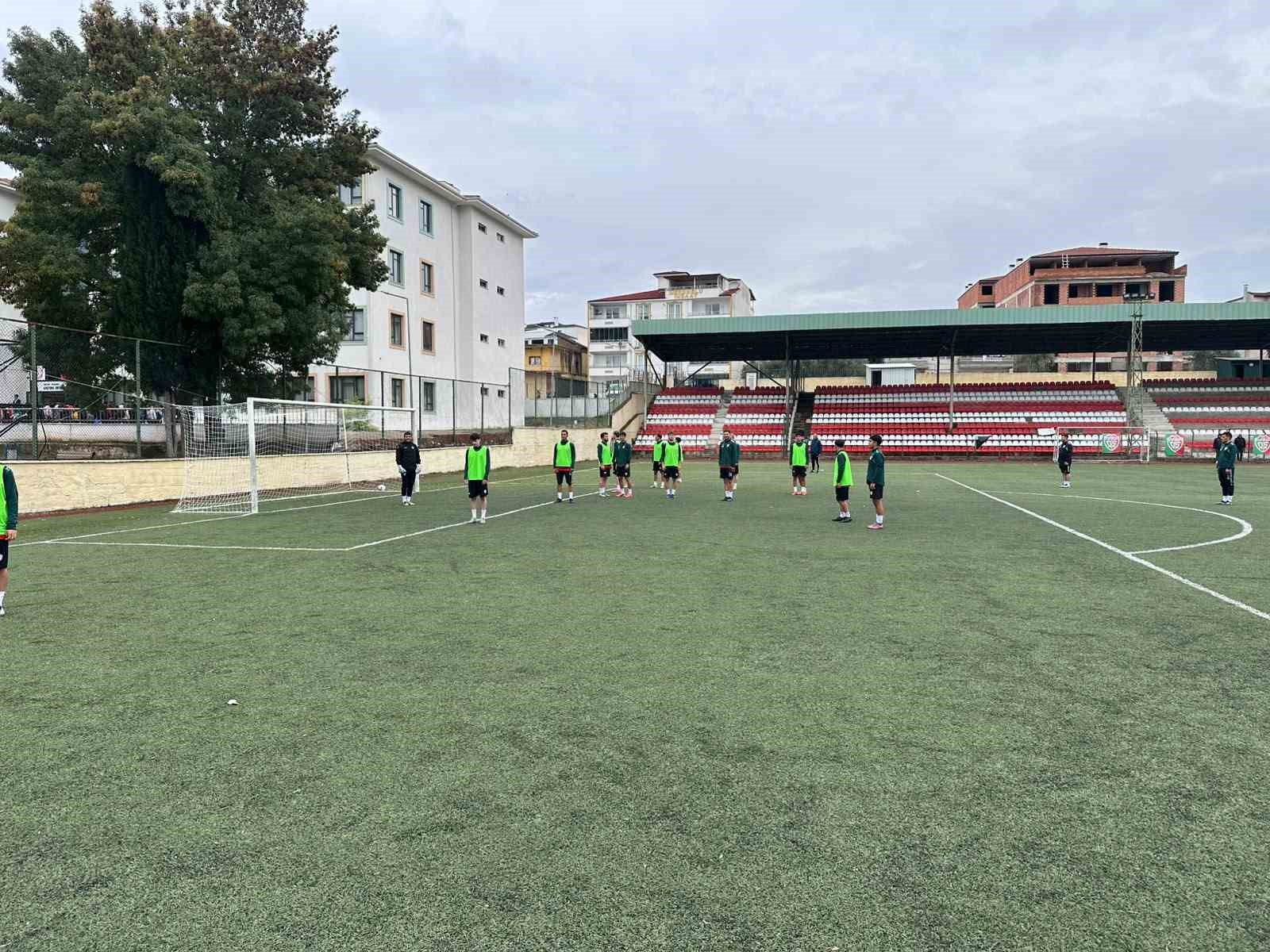 OSMANELİSPOR LİGİN İLK MAÇININ HAZIRLIKLARINI TAMAMLADI