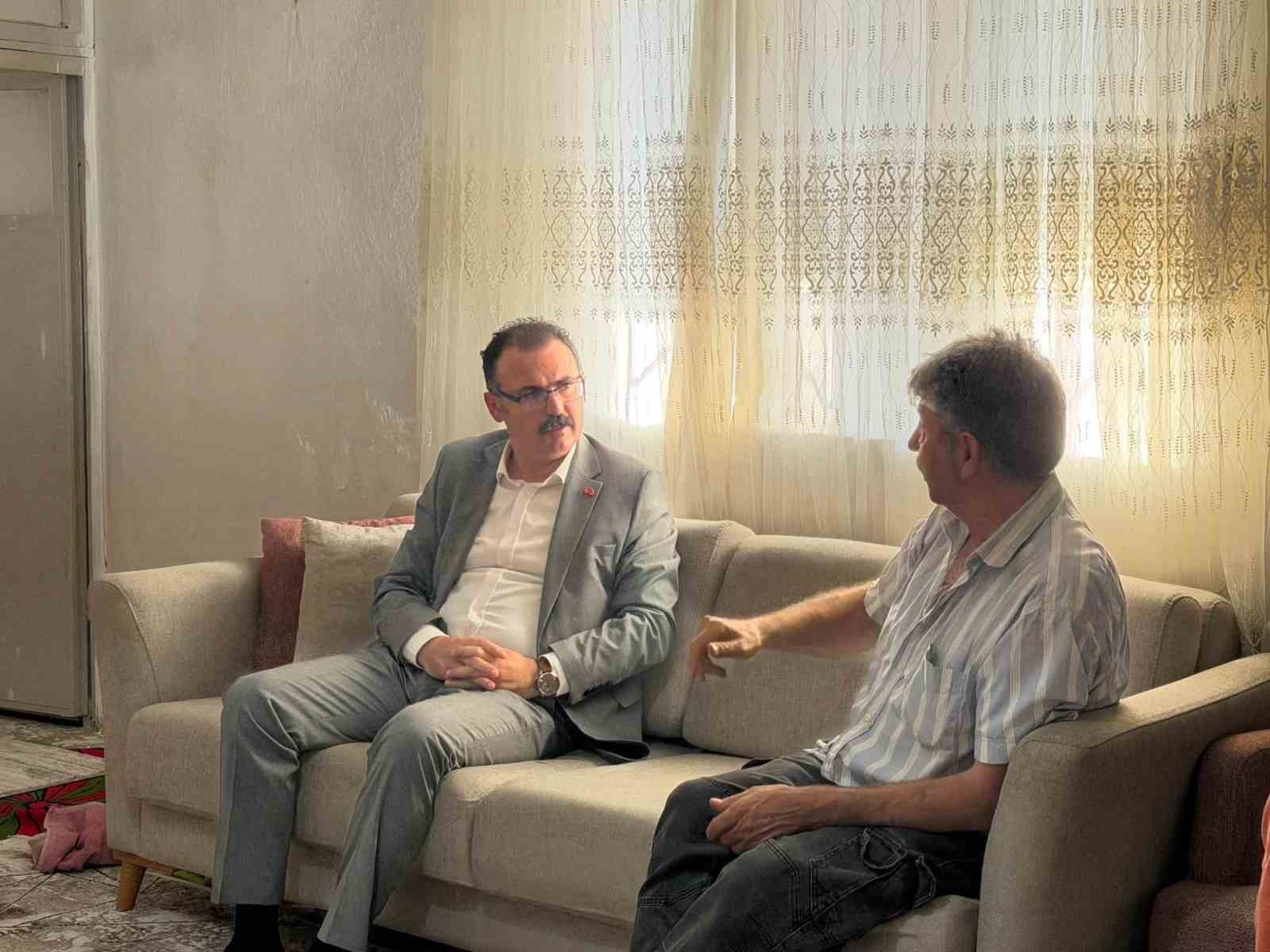 AYDIN’IN SULTANHİSAR İLÇESİNDE "AİLE OCAĞIMIZ SULTANHİSAR" PROJESİ KAPSAMINDA HANE ZİYARETLERİ GERÇEKLEŞTİRİLDİ.