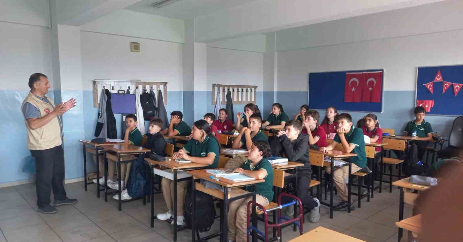ERZİNCAN’DA İLK VE ORTA DERECELİ OKULLARDA BİN 4 ÖĞRENCİYE GIDA GÜVENLİĞİ VE İSRAF KONUSUNDA EĞİTİM VERİLDİ