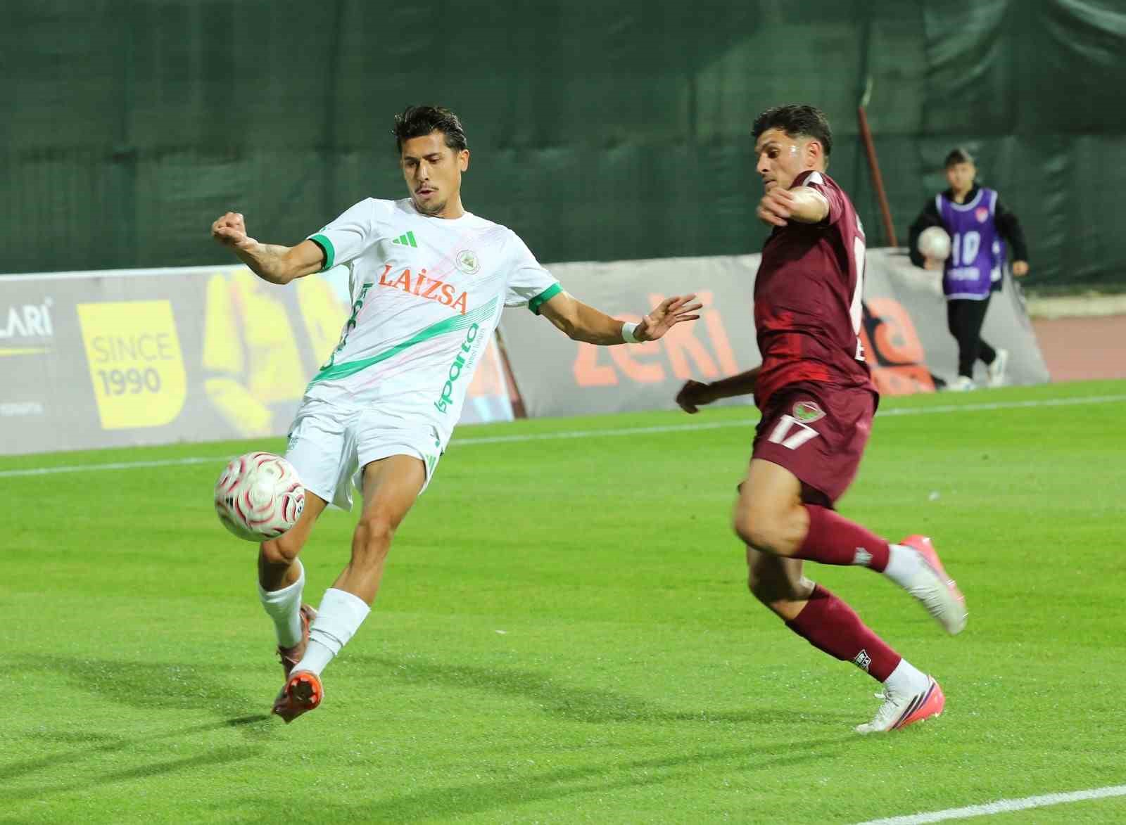 TFF 2. LİG BEYAZ GRUP 5. HAFTA MAÇINDA ISPARTA 32 SPOR, KONUK ETTİĞİ HATAYSPOR’U 1-0 MAĞLUP ETTİ.