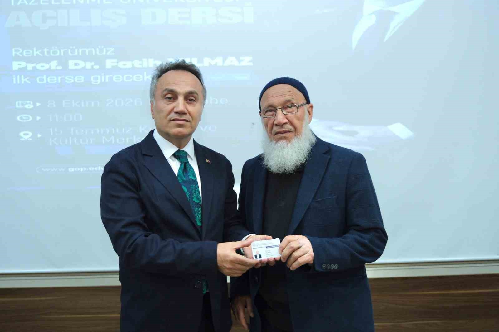 REKTÖR PROF. DR. FATİH YILMAZ’IN ÖĞRENCİLERİ ARASINDA BABASI DA YER ALDI.