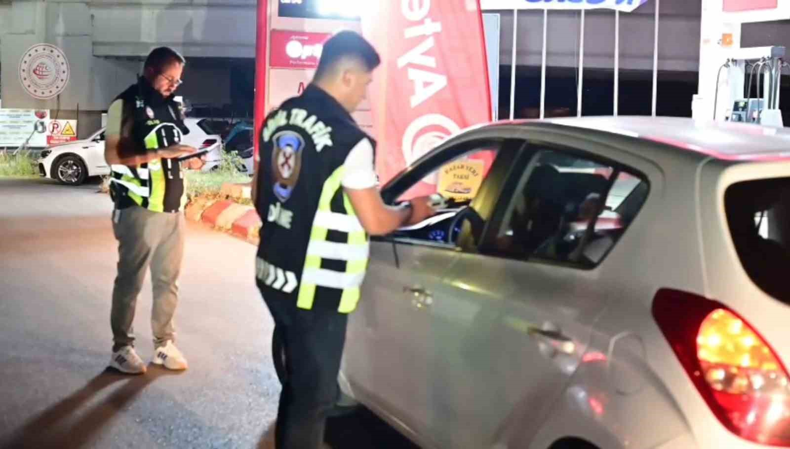 EDİRNE’DE GECE TRAFİK UYGULAMASI