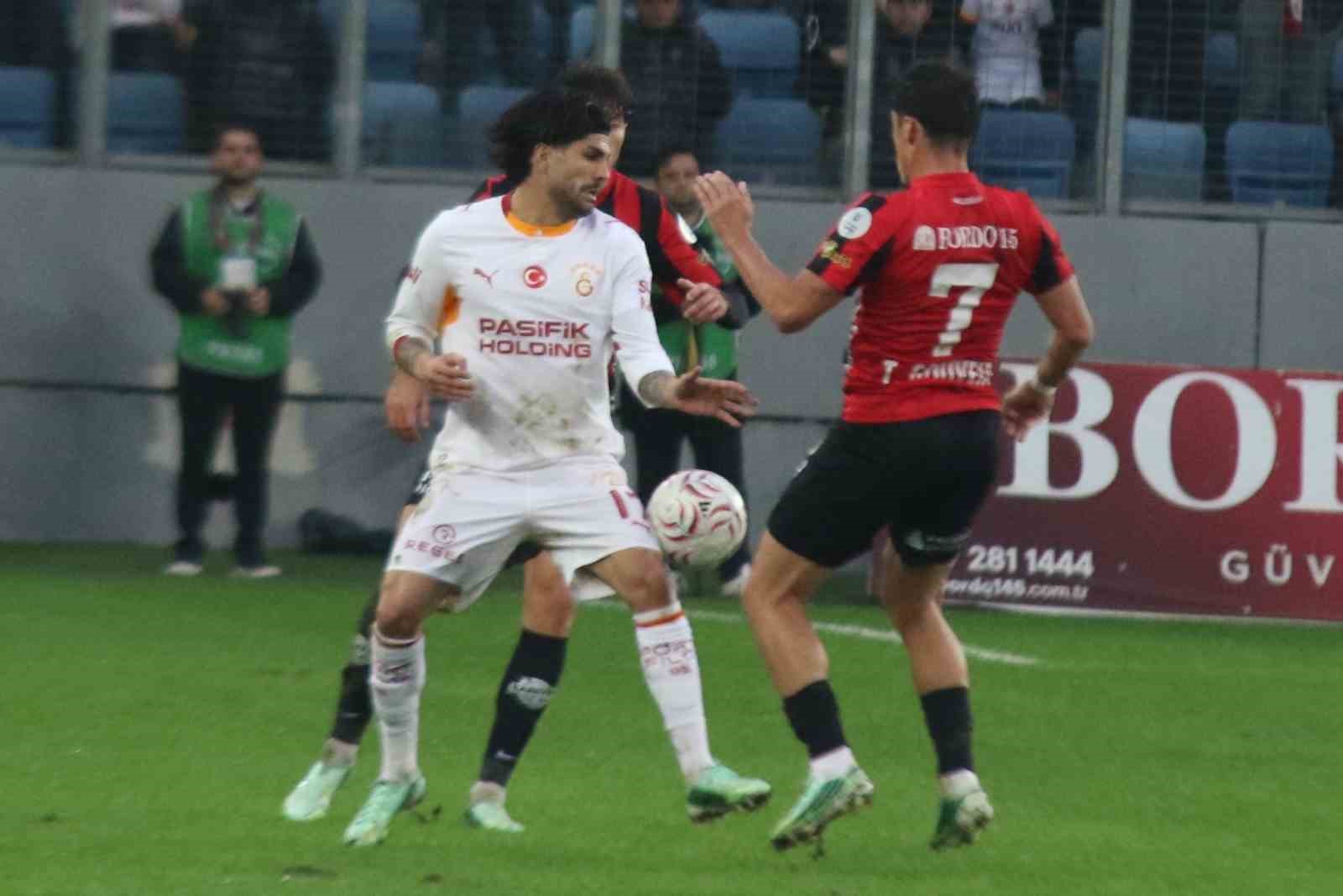 TRENDYOL SÜPER LİG’İN 8. HAFTASINDA GALATASARAY DEPLASMANDA KARŞILAŞTIĞI GENÇLERBİRLİĞİ'Nİ 1-0'LIK SKORLA MAĞLUP ETTİ.