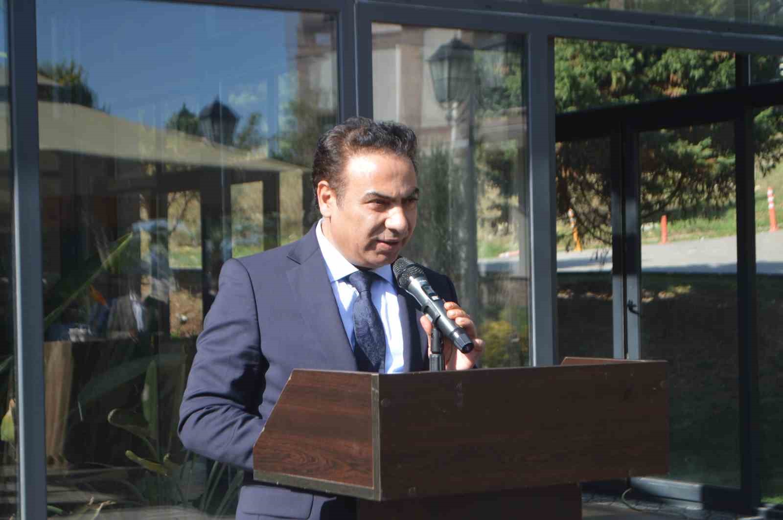 CUNDA TURİZM MTAL OKUL MÜDÜRÜ ABDÜLAZİZ YÜK