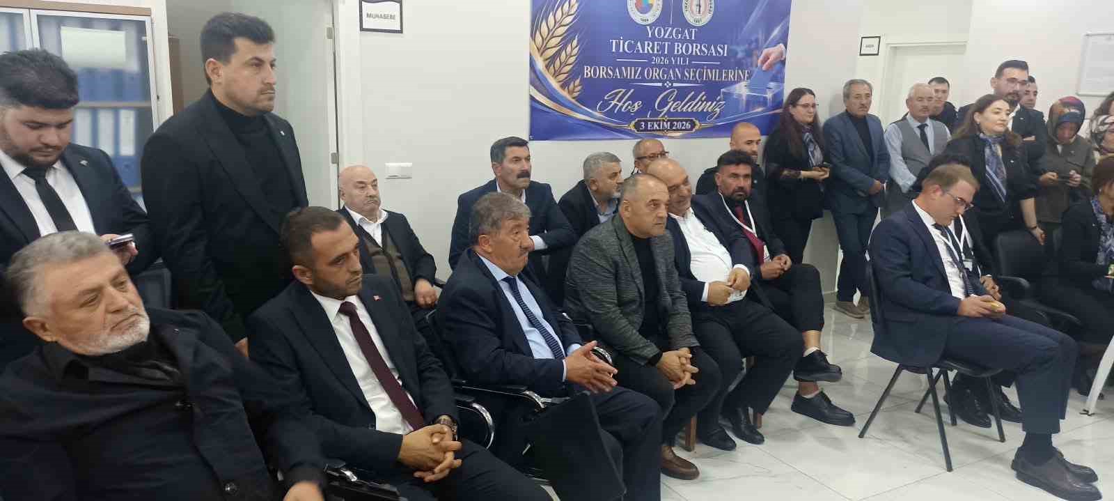 YOZGAT TİCARET BORSASI’NDA DÖRT YILLIK YENİ DÖNEMDE GÖREV YAPACAK BAŞKANIN BELİRLENMESİ AMACIYLA GERÇEKLEŞTİRİLEN SEÇİM TAMAMLANDI.-