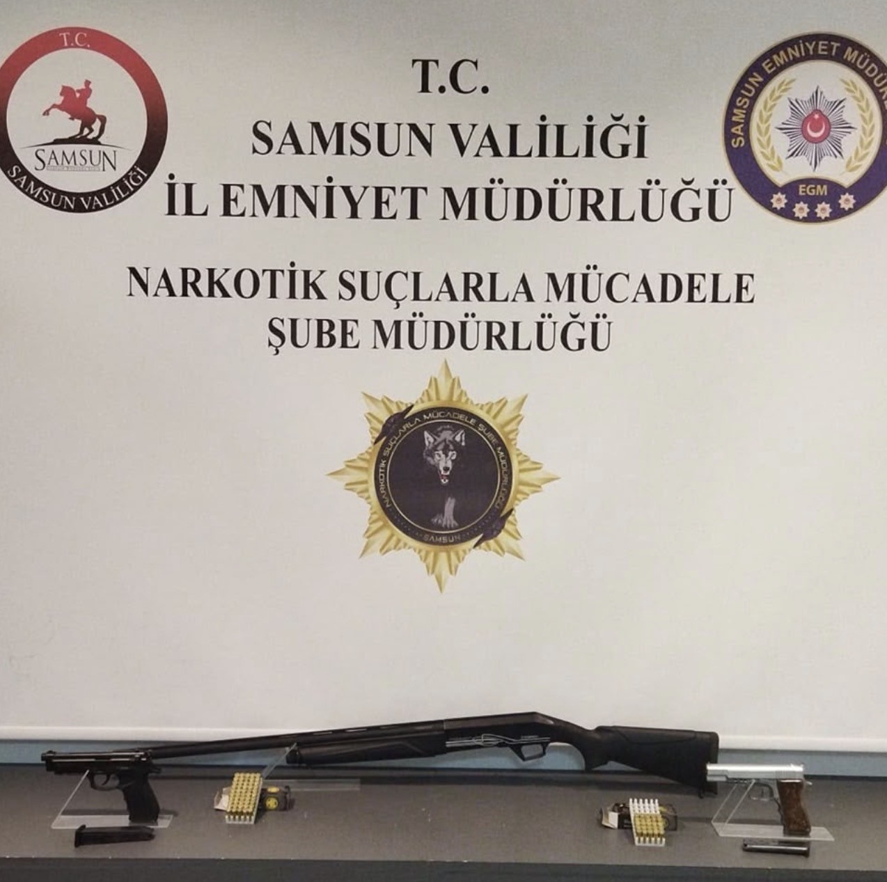 SAMSUN’DA UYUŞTURUCU MADDE TİCARETİ VE KULLANIMININ ÖNLENMESİNE YÖNELİK YÜRÜTÜLEN ÇALIŞMALAR KAPSAMINDA İLKADIM VE ATAKUM İLÇELERİNDE 6 ŞÜPHELİ YAKALANDI.