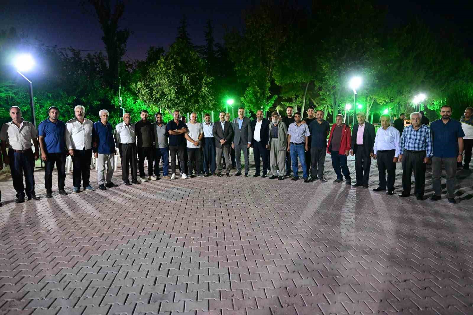 BAŞKAN TAŞKIN’DAN MİLLETVEKİLİ TÜFENKÇİ İLE MAHALLE ZİYARETİ