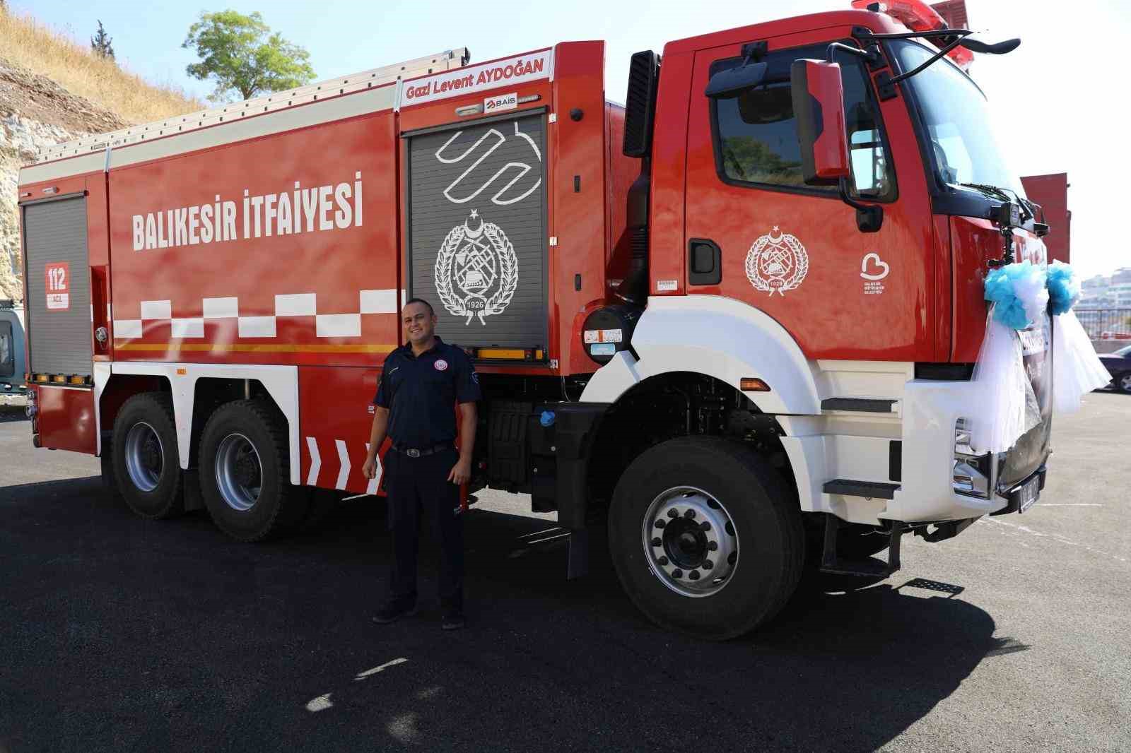 BAŞKAN AKIN’DAN KAHRAMAN İTFAİYECİLERE ANLAMLI JEST