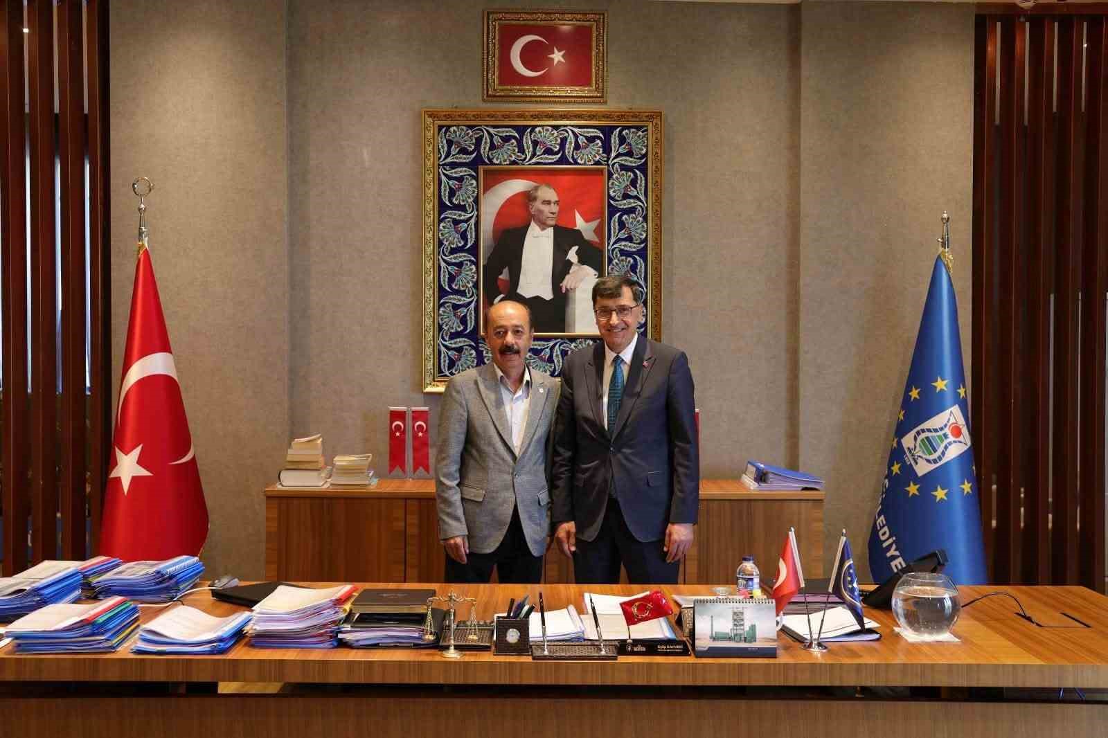 KÜTAHYA’DA YEREL YÖNETİMLERDEN 30 AĞUSTOS ZAFER BAYRAMI İÇİN İŞ BİRLİĞİ