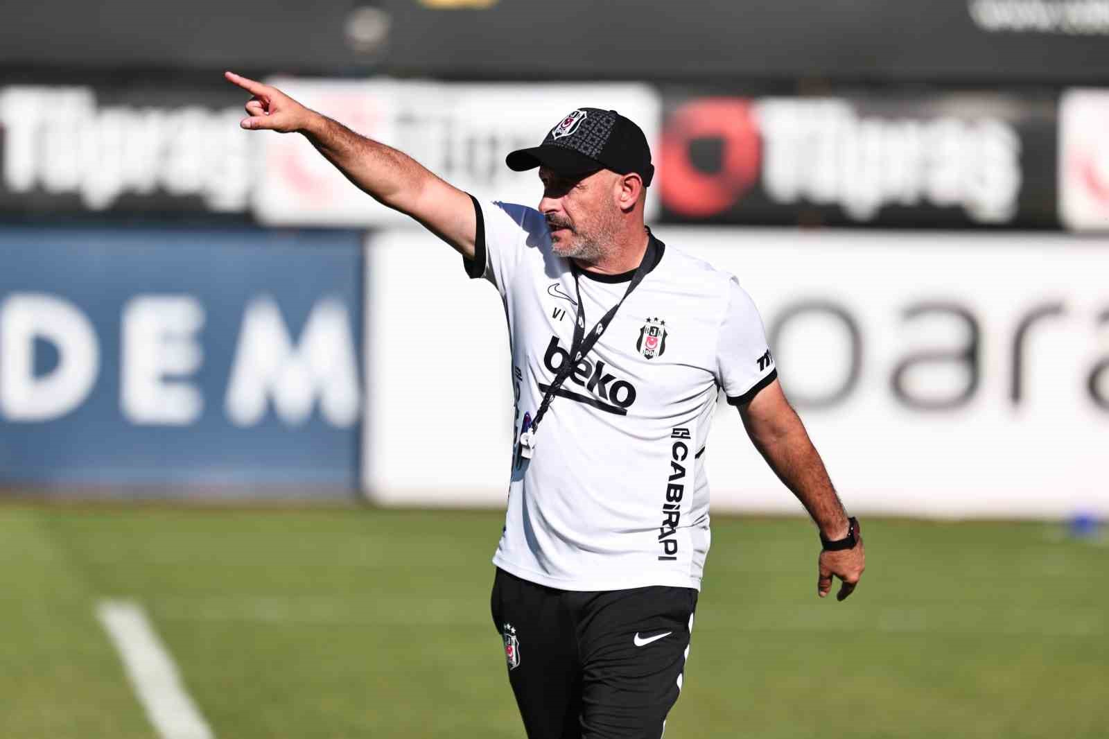 BEŞİKTAŞ, UEFA AVRUPA LİGİ PLAY-OFF TURU İLK MAÇINDA LİTVANYA TEMSİLCİSİ KAUNO ZALGİRİS İLE OYNAYACAĞI MAÇIN HAZIRLIKLARINA, BİR GÜNLÜK İZNİN ARDINDAN BUGÜN YAPTIĞI ANTRENMANLA BAŞLADI.