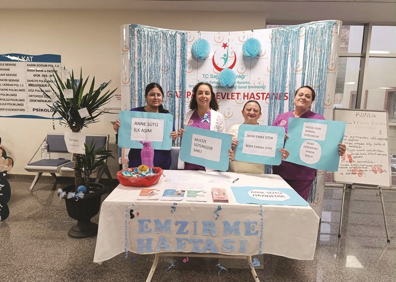 GAZİPAŞA DEVLET HASTANESİ TARAFINDAN 1-7 EKİM EMZİRME HAFTASI DOLAYISIYLA DÜZENLENEN ETKİNLİKTE, EMZİRME SÜRECİNDE ANNELERİN DESTEKLENMESİNİN ÖNEMİNE VURGU YAPILDI.