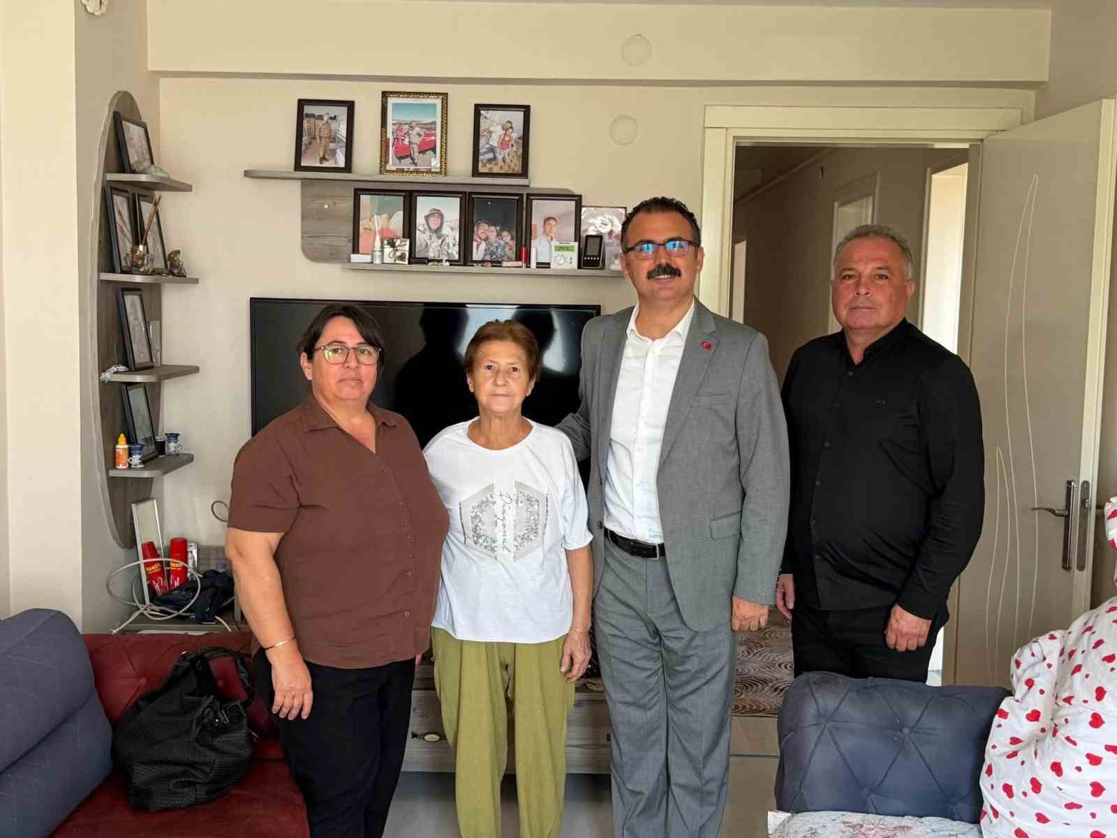 AYDIN’IN SULTANHİSAR İLÇESİNDE "AİLE OCAĞIMIZ SULTANHİSAR" PROJESİ KAPSAMINDA HANE ZİYARETLERİ GERÇEKLEŞTİRİLDİ.