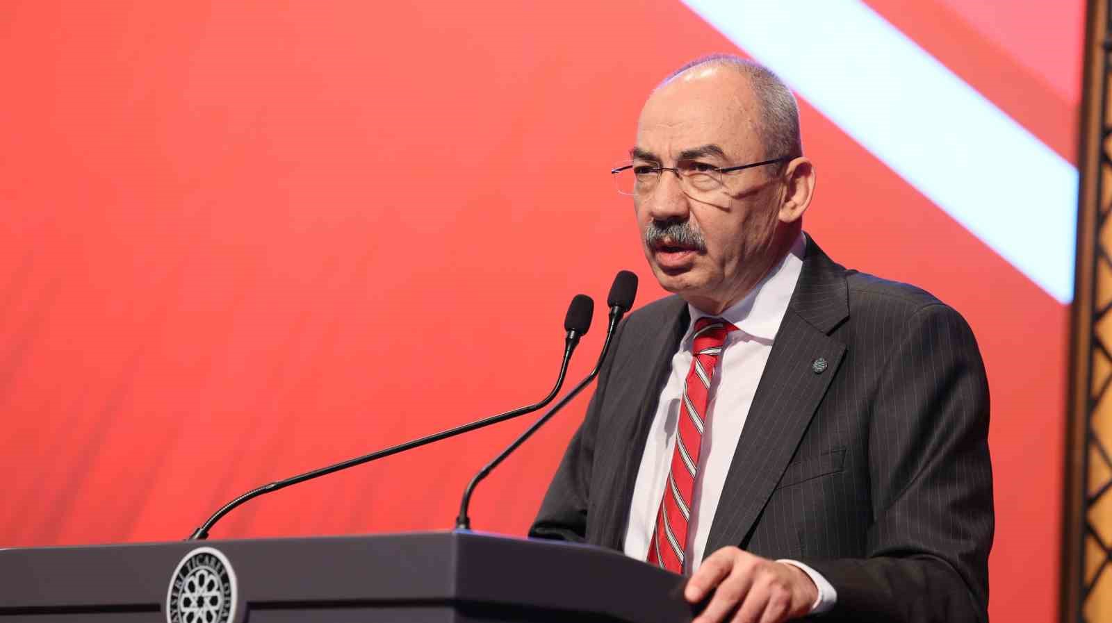 KAYSERİ TİCARET ODASI’NDA (KTO) ORGAN SEÇİMLERİNİN ARDINDAN YAPILAN İLK MECLİS TOPLANTISINDA MECLİS DİVANI, YÖNETİM KURULU, DİSİPLİN KURULU, DANIŞMA VE STRATEJİ KURULU VE TOBB GENEL KURUL DELEGELERİ SEÇİMLE BELİRLENDİ. 61 KOMİTENİN 59’UNU KAZANARAK GÜVEN TAZELEYEN KTO YÖNETİM KURULU BAŞKANI ÖMER GÜLSOY, "BİZLERİ YENİDEN SEÇEN ÜYELERİMİZE MAHCUP OLMAYACAK, ODAMIZIN SESİNİ DAHA GÜR DUYURACAĞIZ. BİRLİKTE GÜÇLÜYÜZ ANLAYIŞIYLA KAYSERİ İÇİN ÇALIŞMAYA DEVAM EDECEĞİZ" DEDİ.
